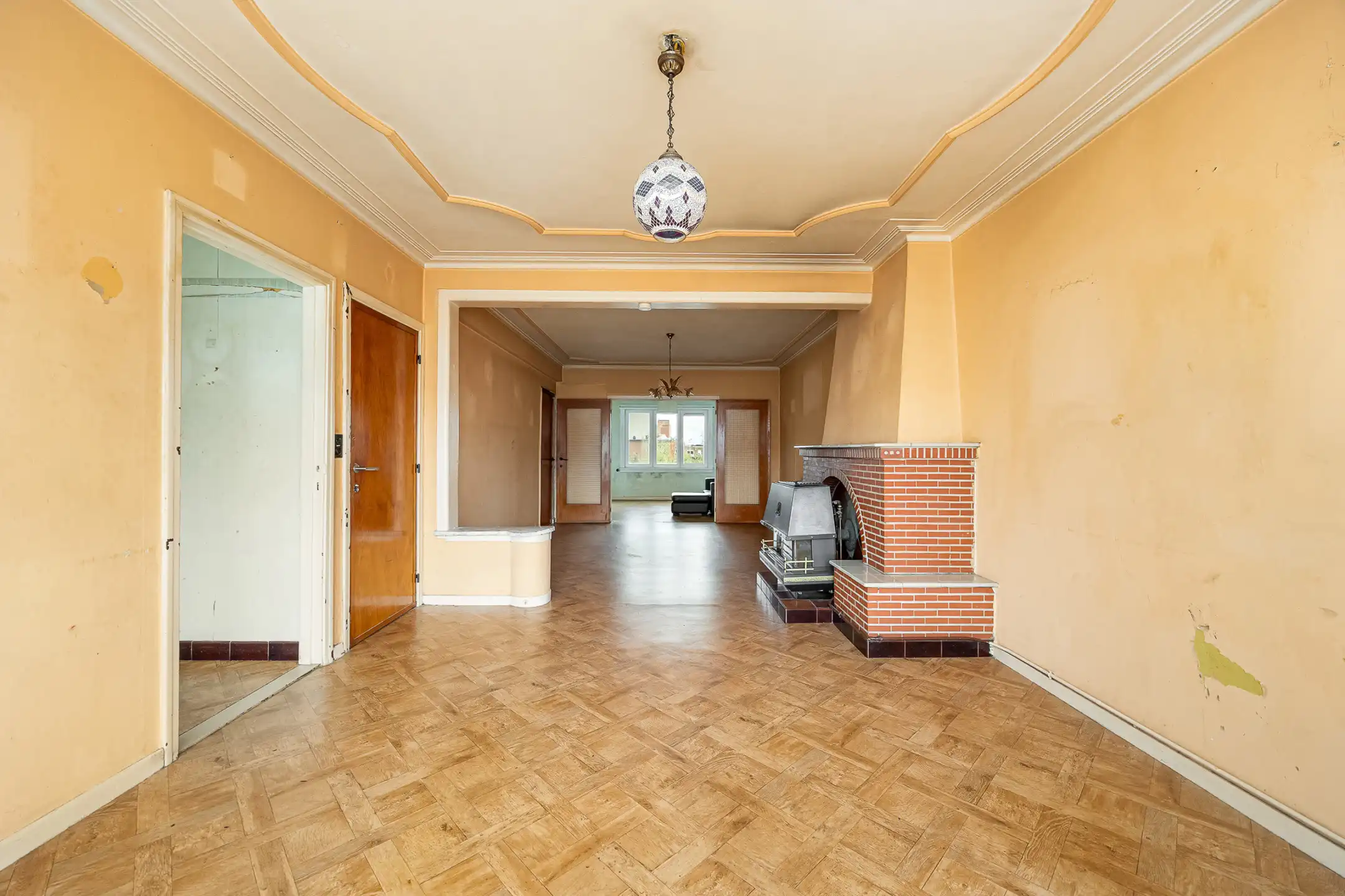 te renoveren appartement met 2 slaapkamers  foto 5