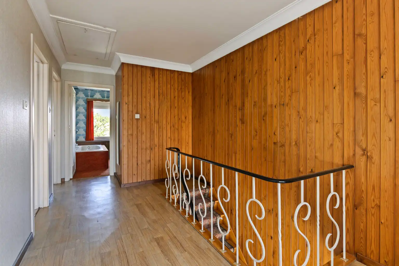 WONING MET TUIN IN DOODLOPENDE STRAAT foto 15