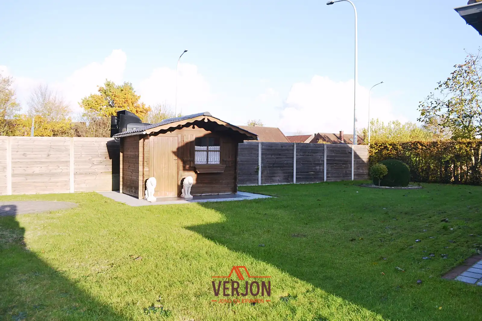 Villa met 4 slaapkamers en dubbele garage in een doodlopende straat te koop in Izegem! foto 21