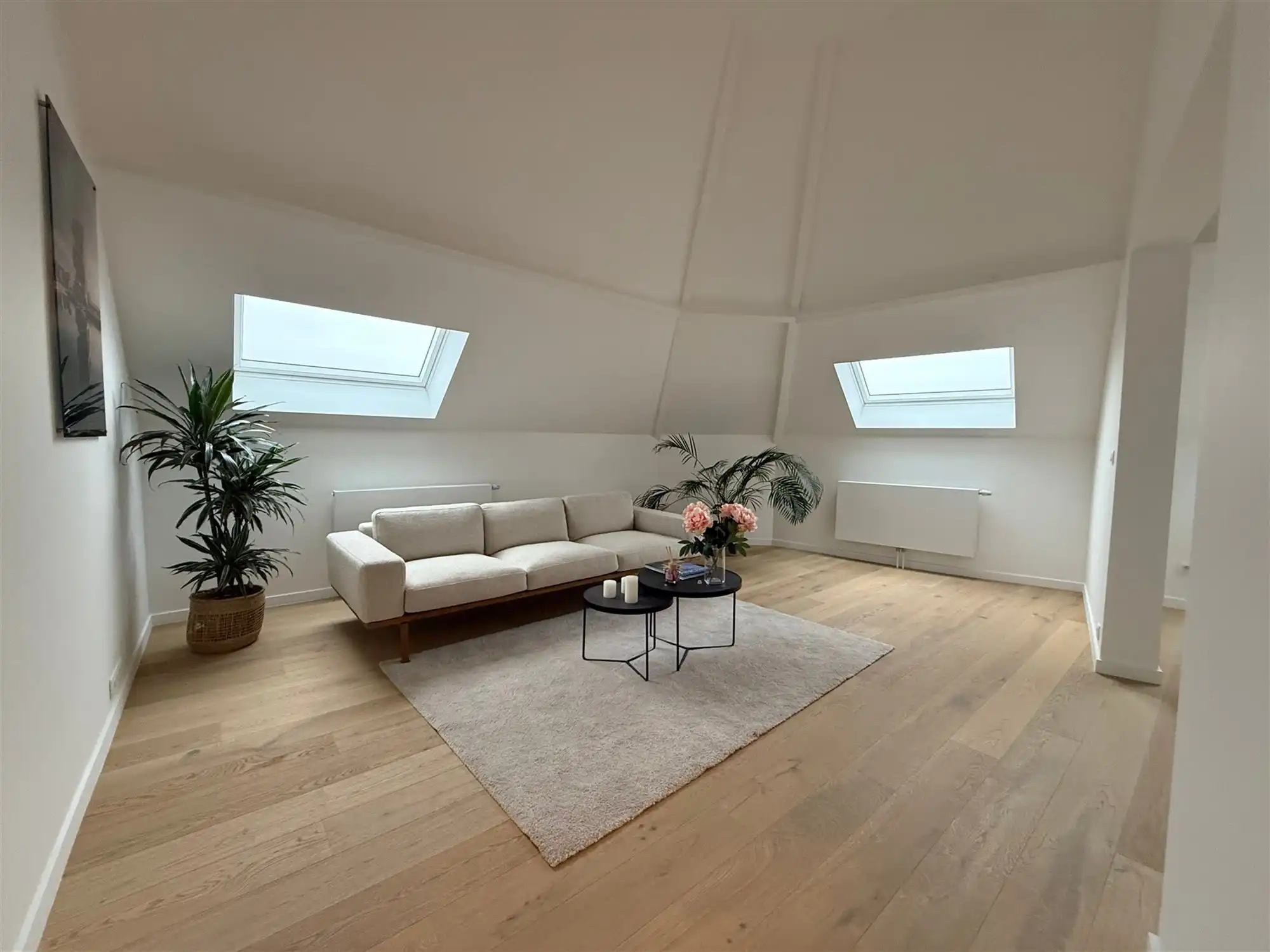 Appartement foto {{pictureIndex}}