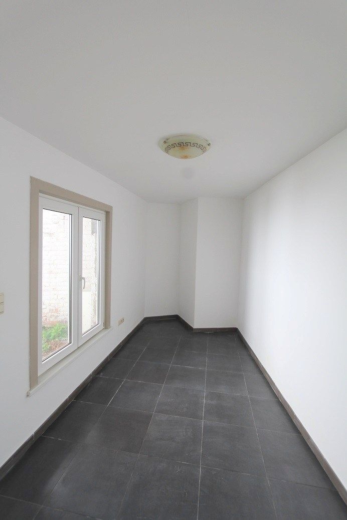 Handelspand met achterliggende studio op ideale locatie! foto 7