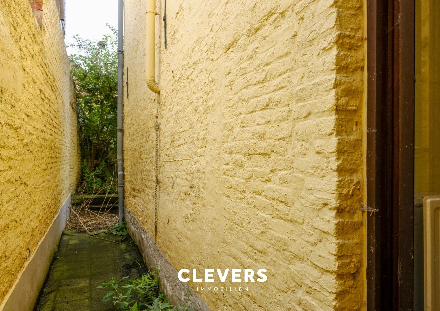 Centraal gelegen stadswoning met 3 slaapkamers en stadstuin foto 25