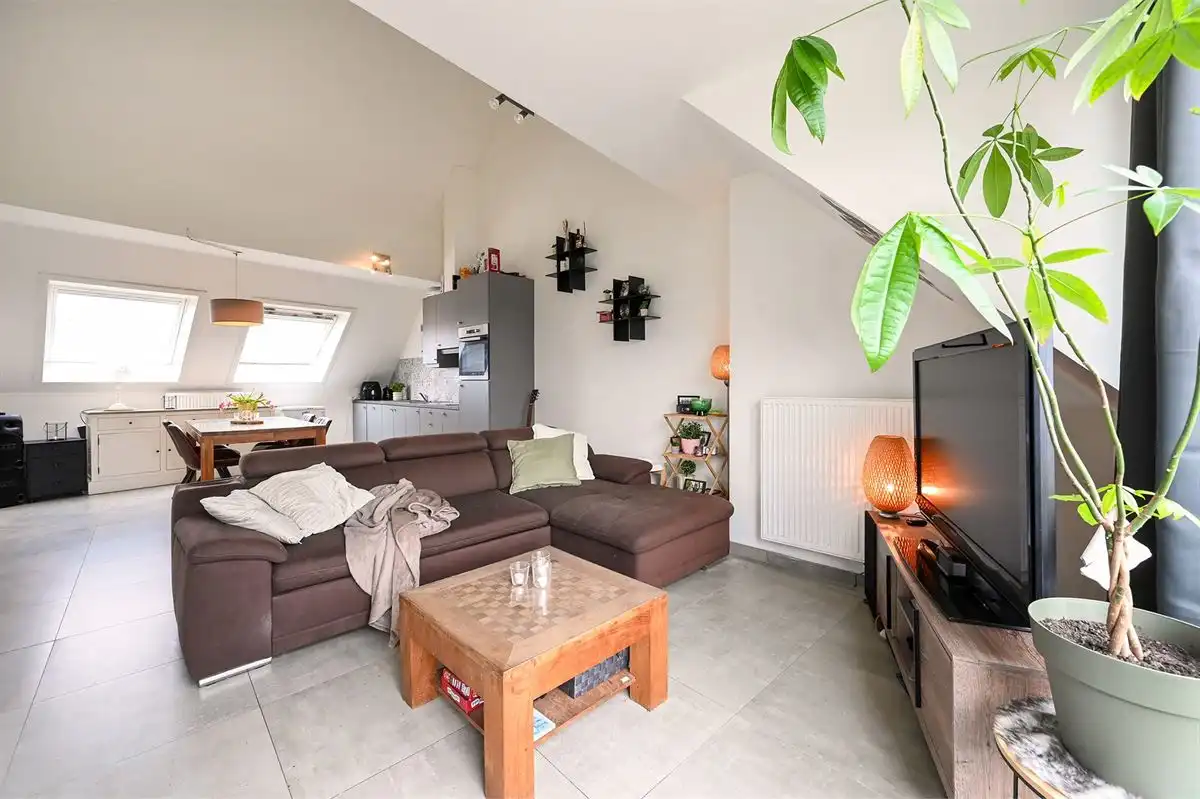 Recent dakappartement op leuke locatie te Putte-Kapellen foto 6