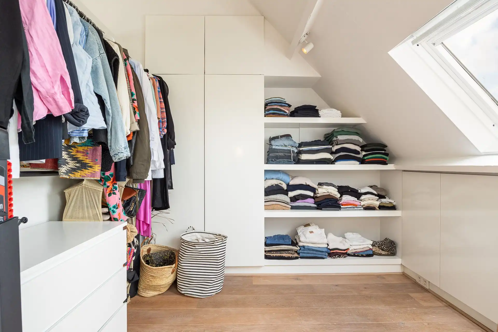 Feelgood woning met stijlvolle renovatie! foto 35