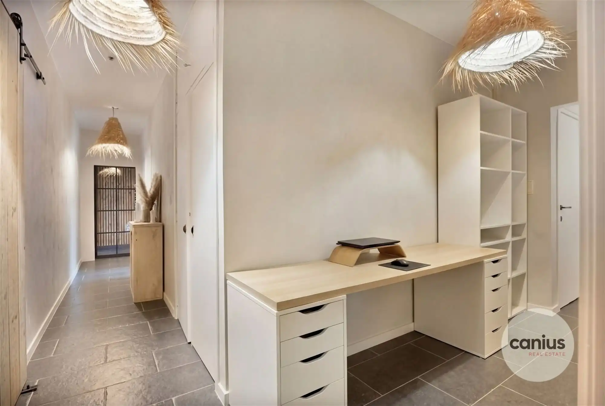 KNAPPE GELIJKVLOERSE WONING MET 4 SLAAPKAMERS foto 12