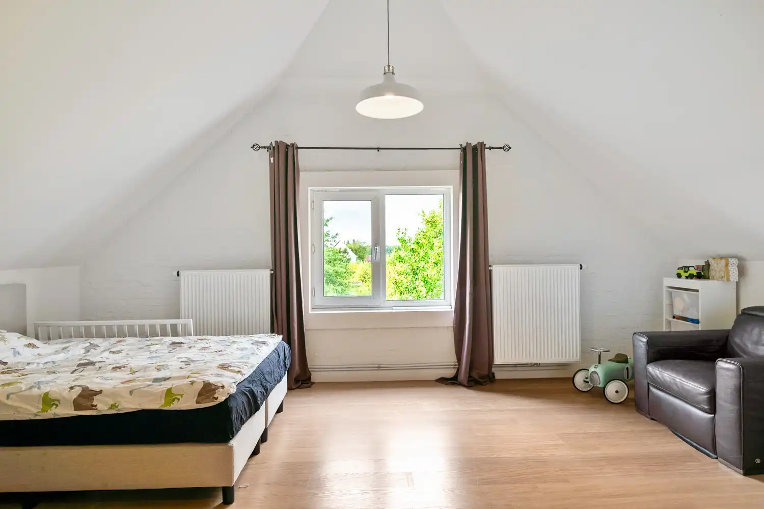 Energiezuinige woning in hoevestijl met 4 slpkrs en afgewerkte zolder foto 22
