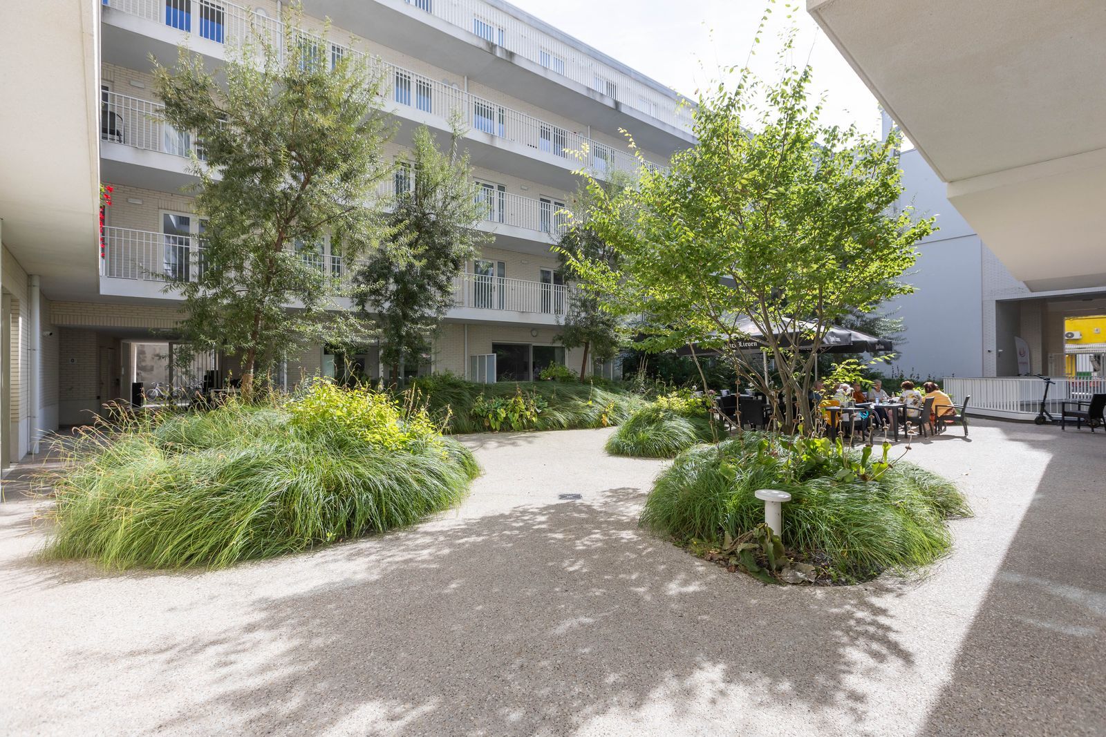 Serviceflat met 1 slpk en terras in jonge residentie op het gelijkvloers in hartje Oostende foto 9