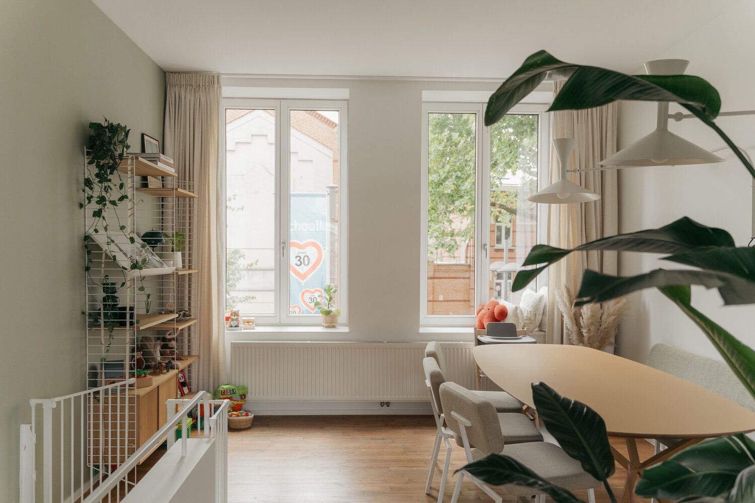 Back to SCHOOL(STRAAT): gerenoveerde woning met 3 slaapkamers, tuin en garage. foto 7