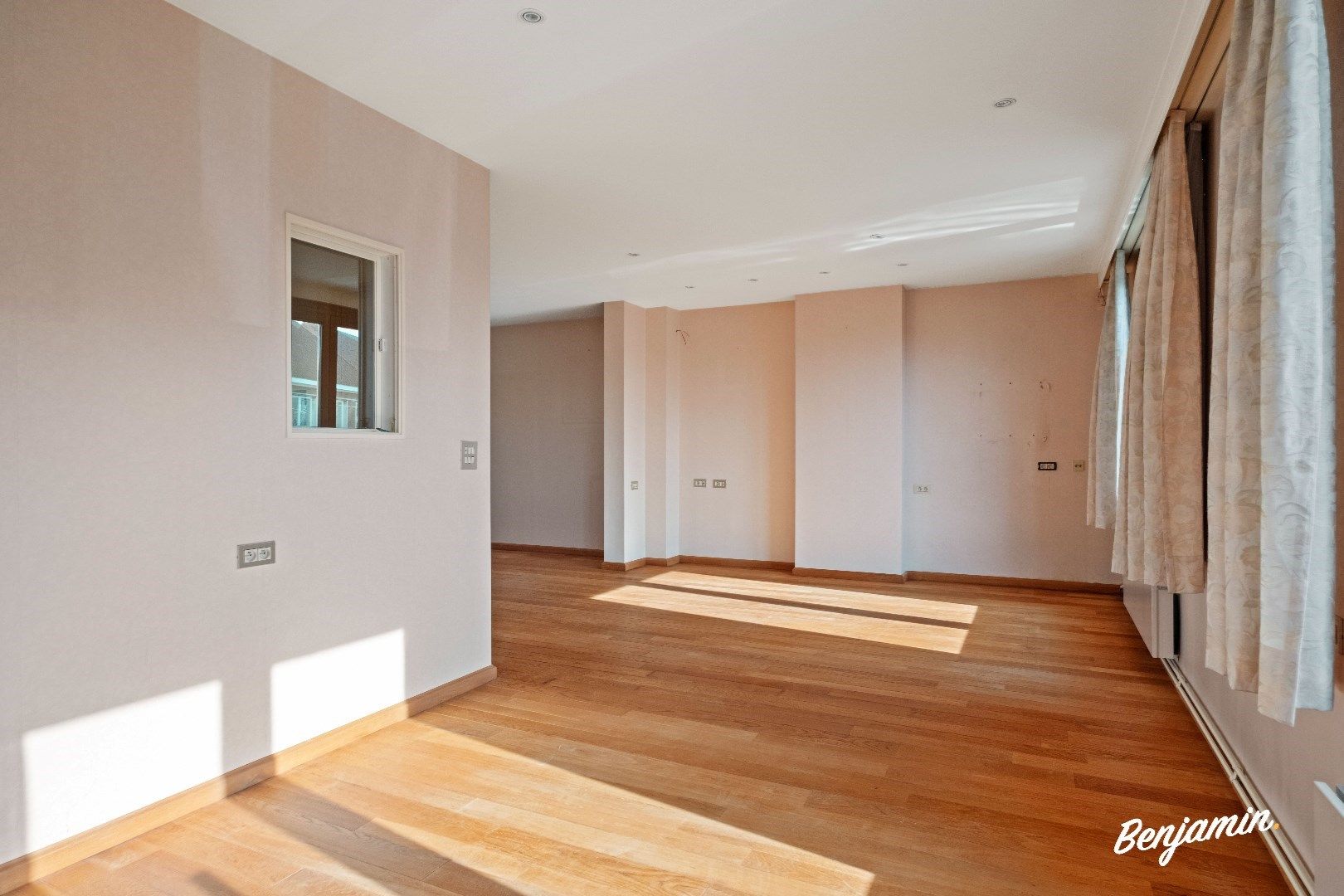 Ruime woning met 3, mogelijks 5 slaapkamers, lift, garage en tuin in Gullegem foto 9
