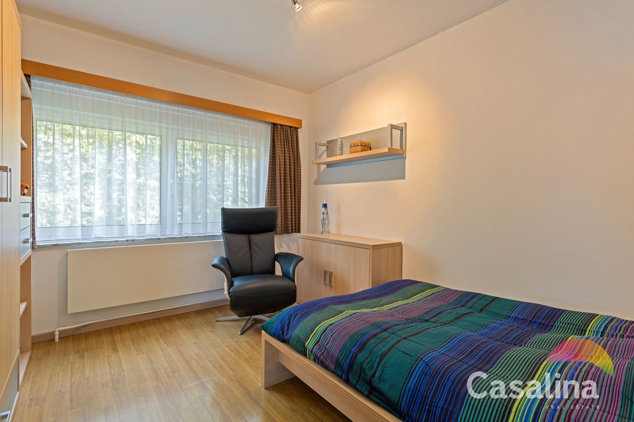 Prachtige, zeer goed onderhouden 3-gevel BEL-ETAGE woning foto 14