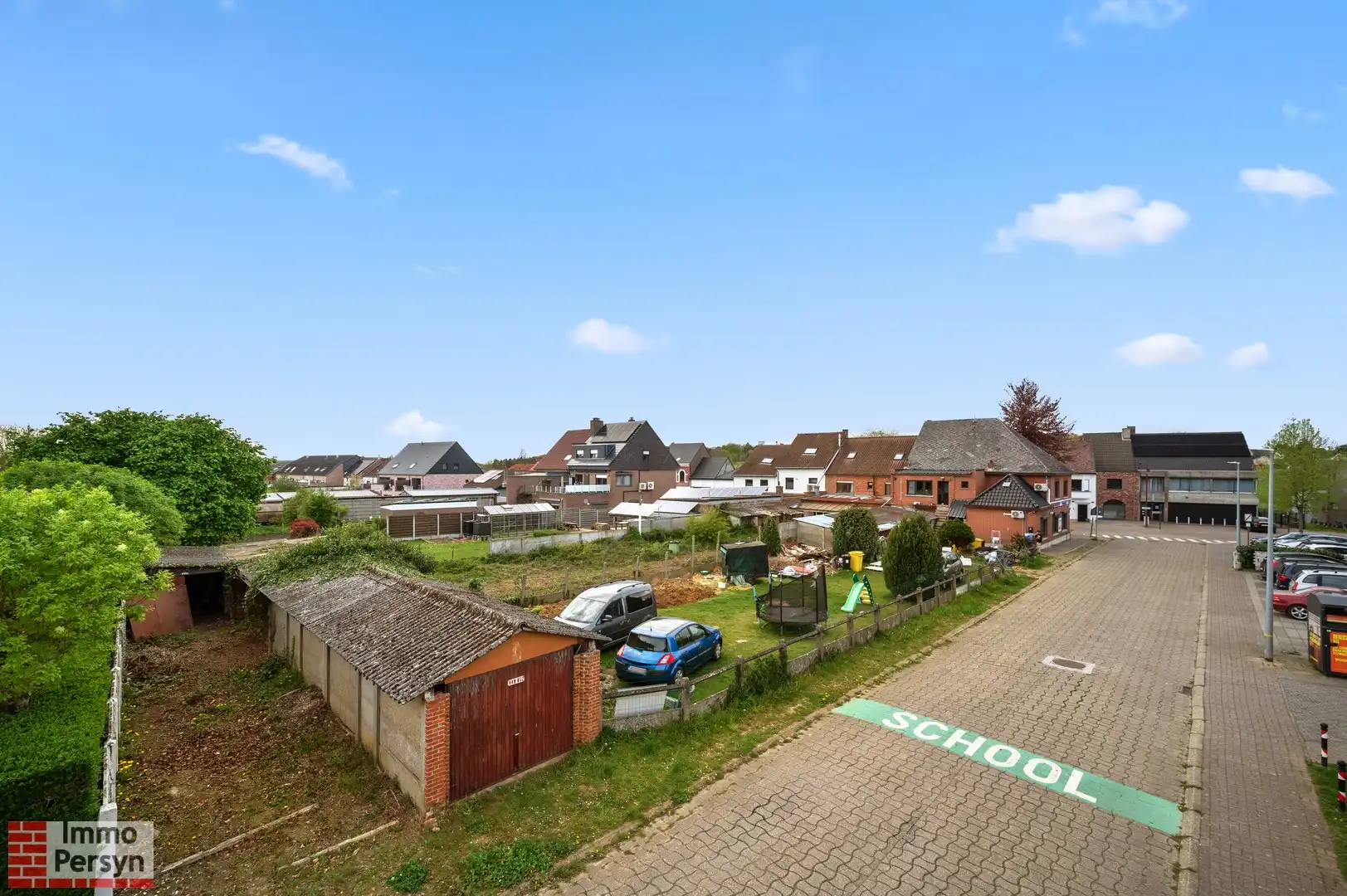 Te renoveren woning met zuidtuin en achteringang met garages foto 26