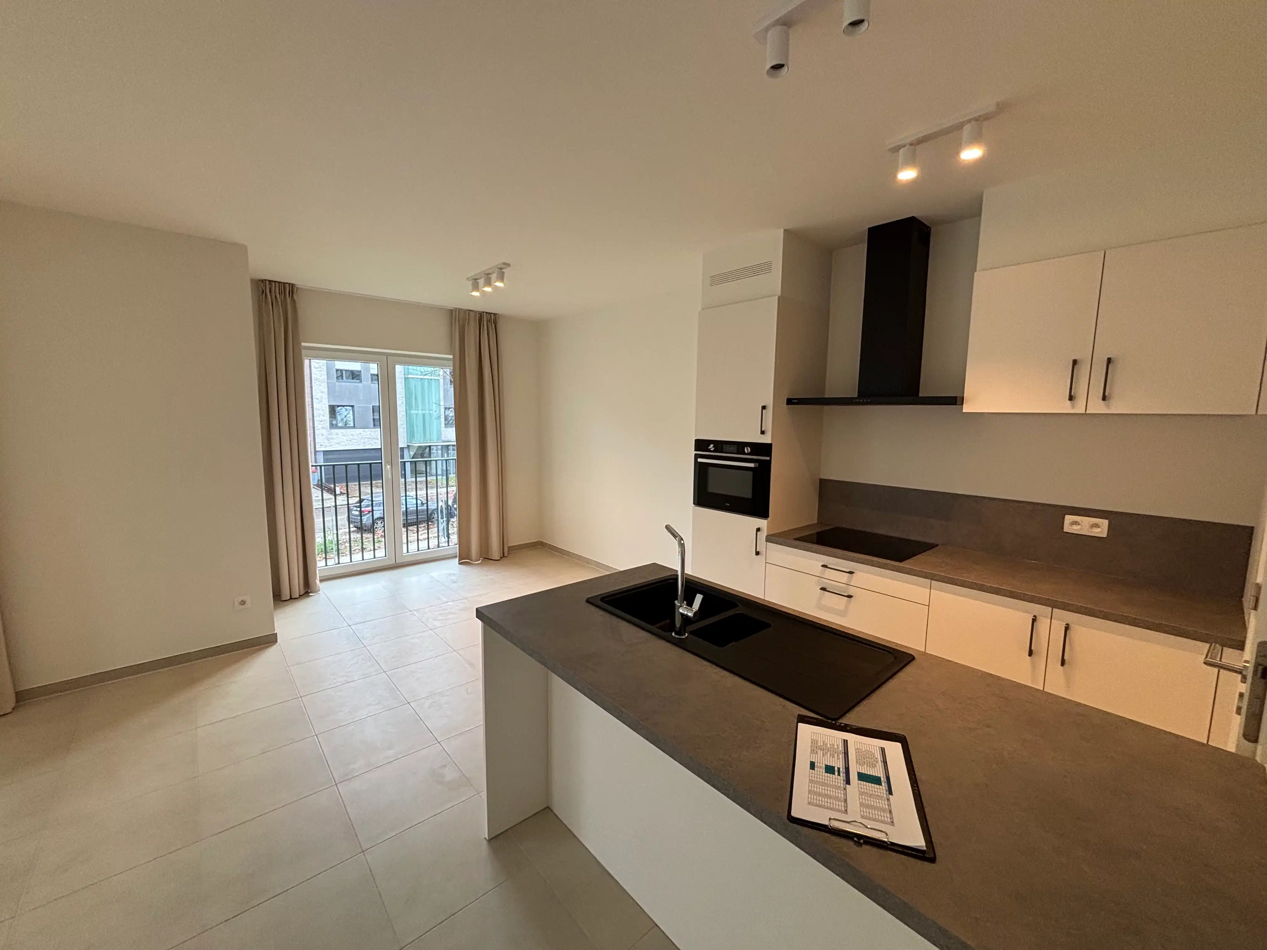 Rustig en Energiezuinig Wonen: Nieuwbouwappartement met 2 Slaapkamers en Bureau foto 10