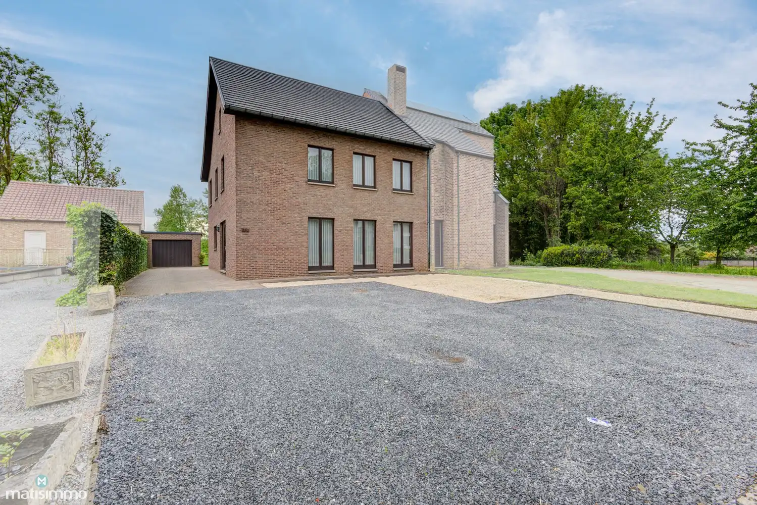 VOLLEDIG ONDERKELDERDE WONING MET 3 TOT 5 SLAAPKAMERS, GARAGE EN ZICHT OP HET GROEN TE KLEINE-SPOUWEN foto 2