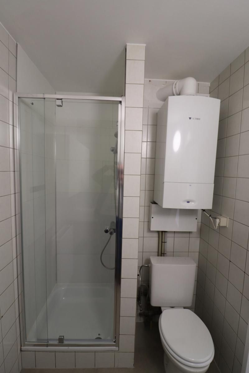 Een gerenoveerd appartement op de eerste verdieping achteraan met autostaanplaats foto 6