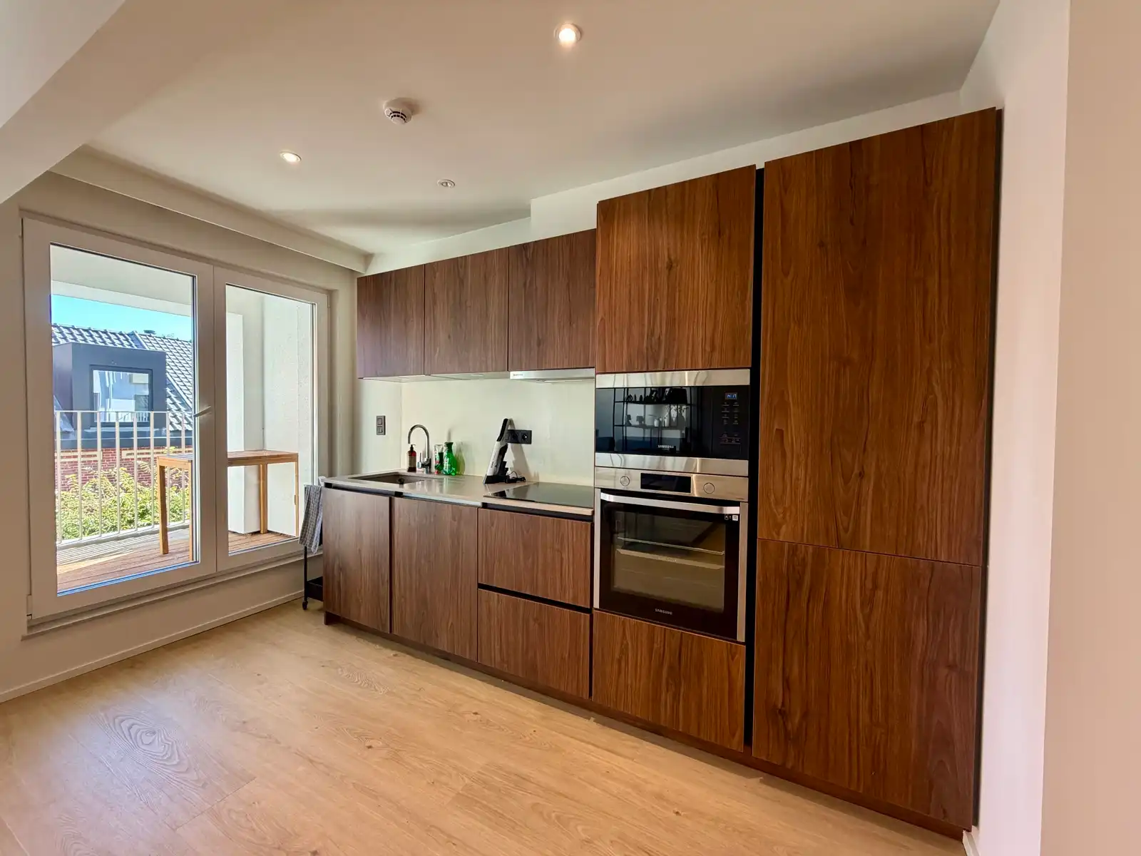 Luxueus gemeubeld appartement in hartje Leuven! foto 8