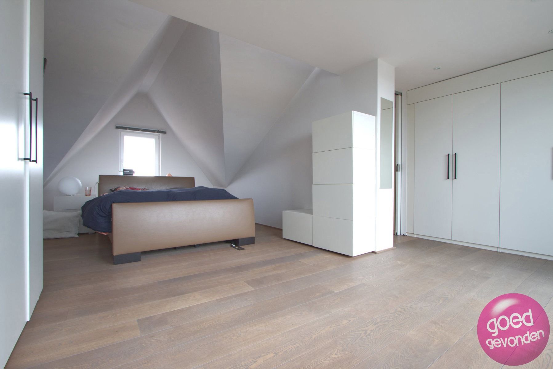 HERENHUIS - 2 SLK - 3 TERRASSEN - 2 LIVINGS - MODERN foto 16