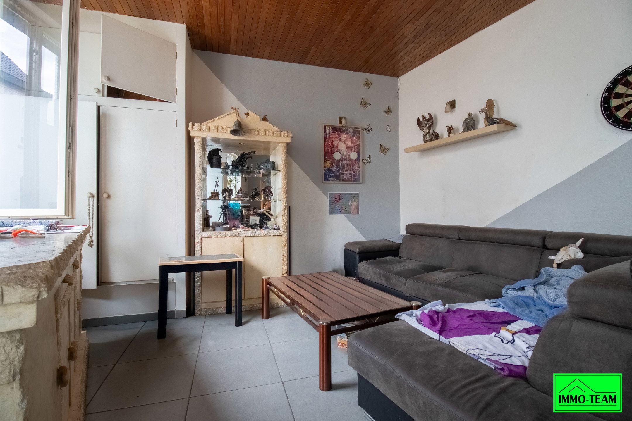 2-gevelwoning met 3 slaapkamers op wandelafstand station foto 4