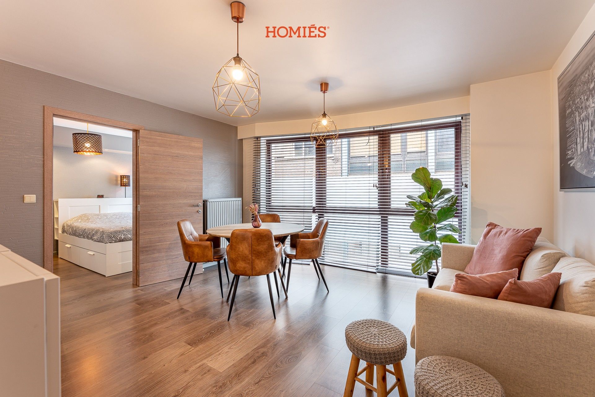 Bemeubeld appartement (label B) op gunstige locatie foto {{pictureIndex}}