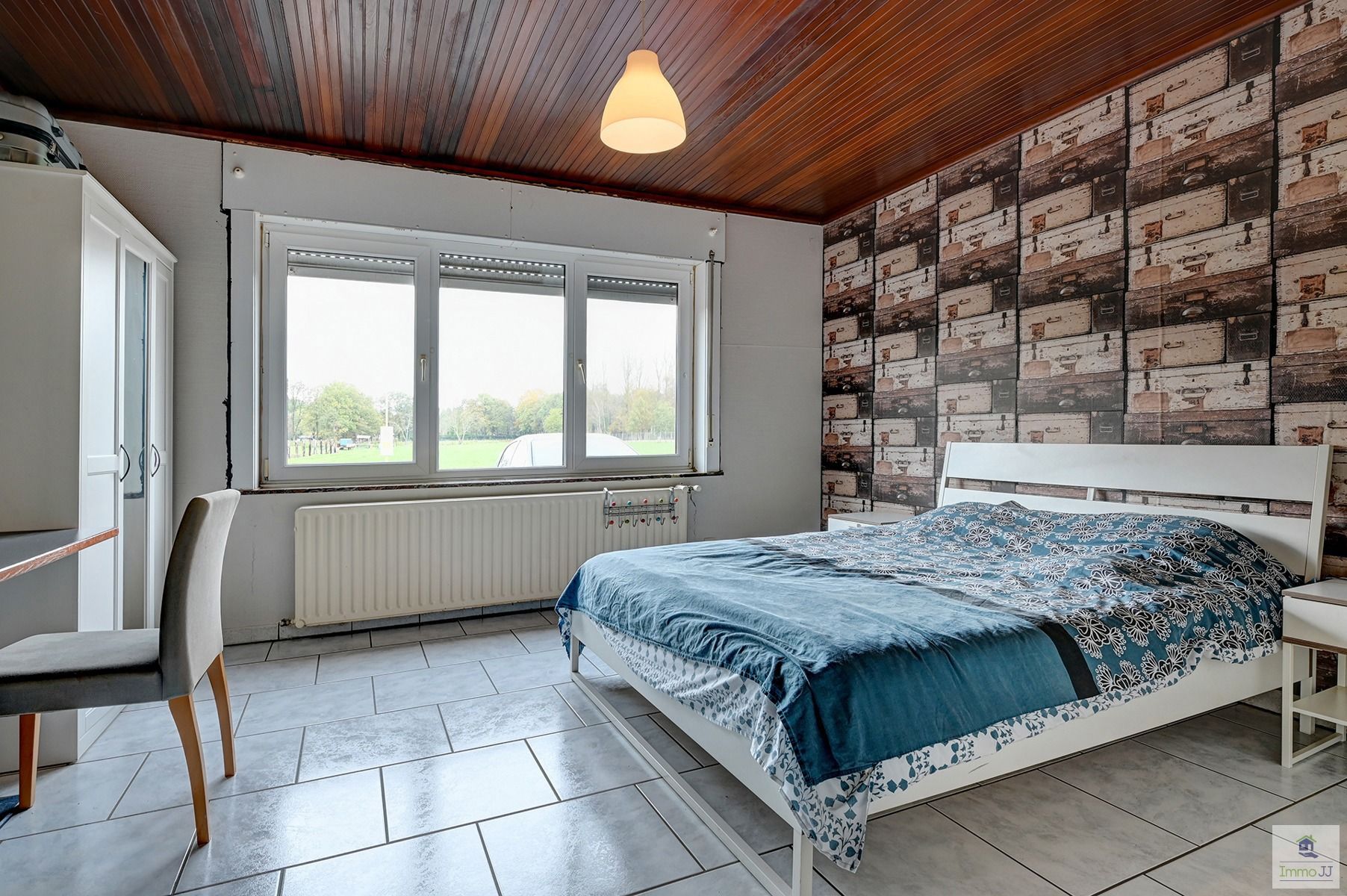 Te renoveren tweegezinswoning foto 9