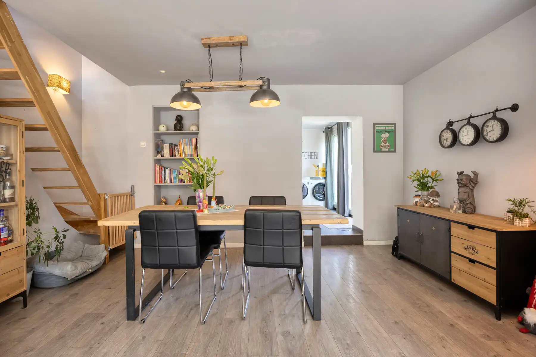 Veelzijdige halfopen bebouwing met woonstudio in de tuin foto 8