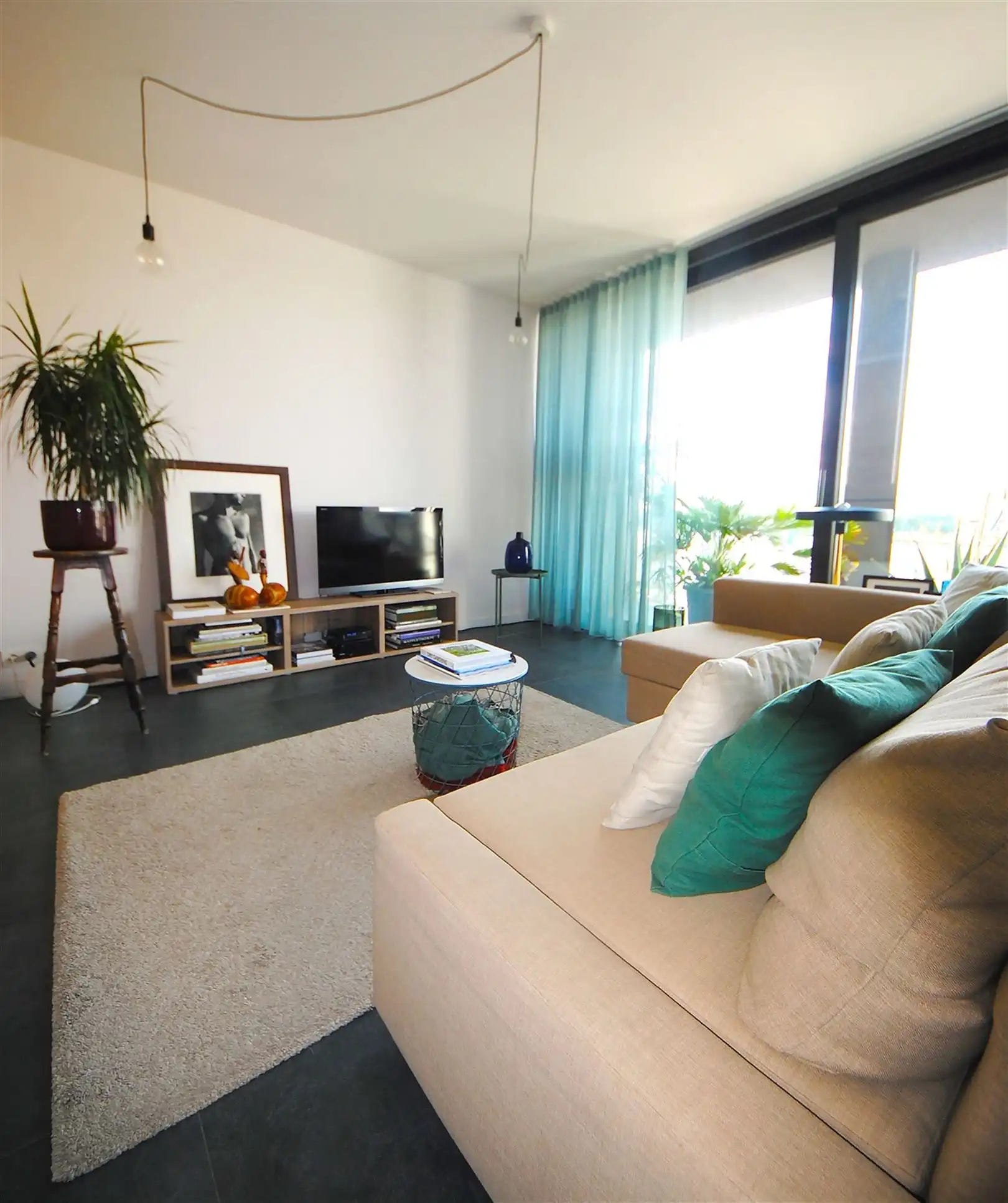 Appartement foto {{pictureIndex}}