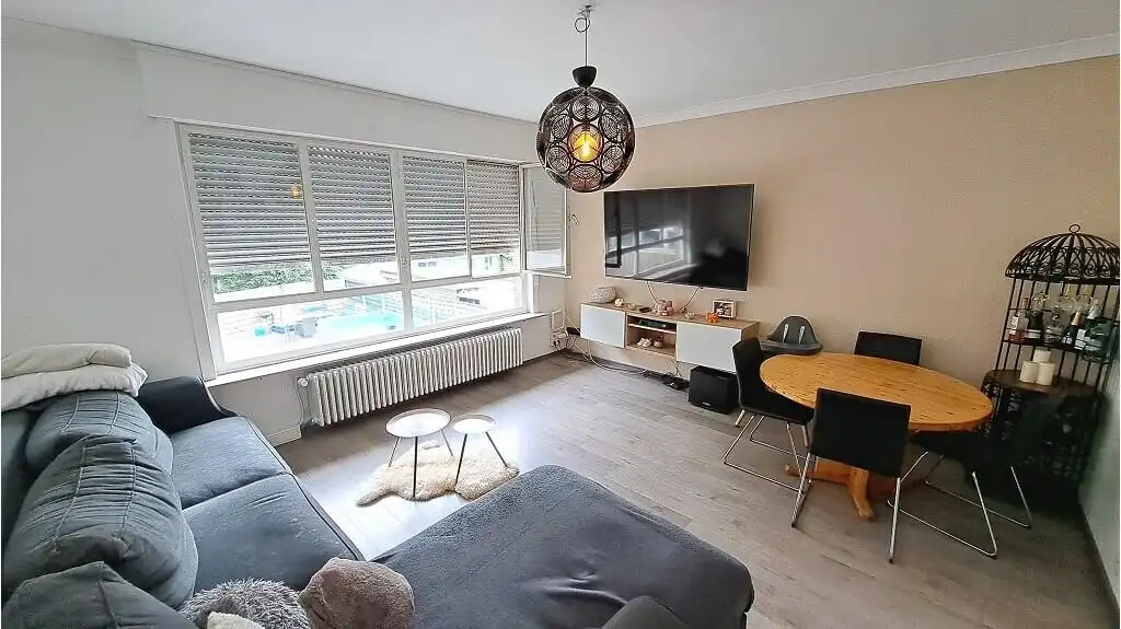 Overname instapklare buurtwinkel 400 m2 in Sint-Michiels Brugge foto 9