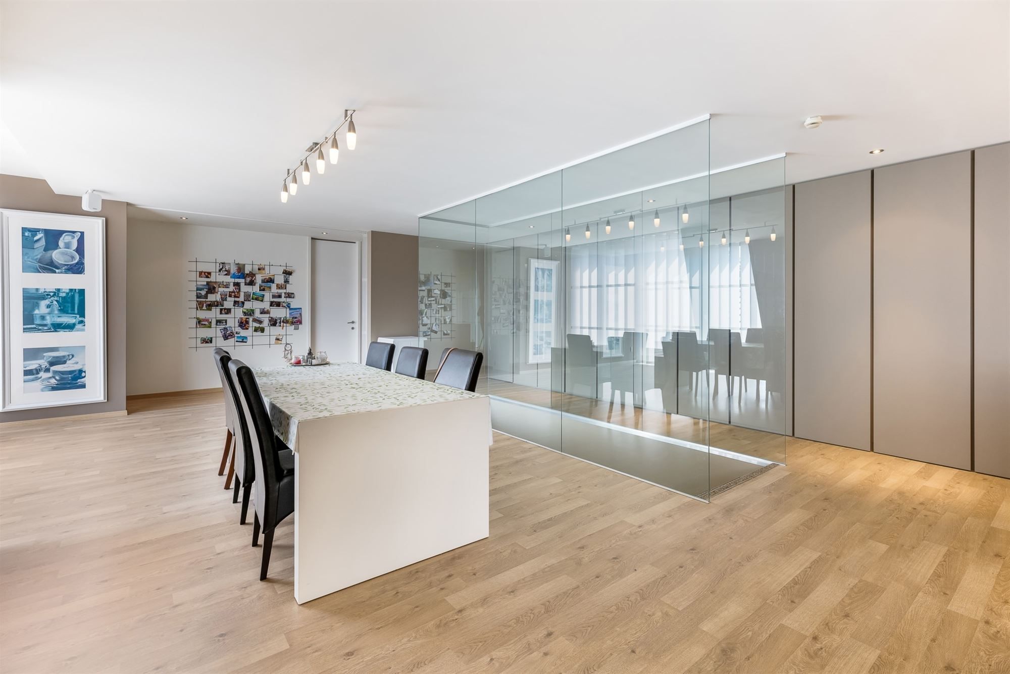 COMMERCIËLE RUIMTE + BIJHOREND APPARTEMENT MET 3 SLAAPKAMERS OP EEN PERCEEL VAN 1257M² TE LEOPOLDSBURG foto 16