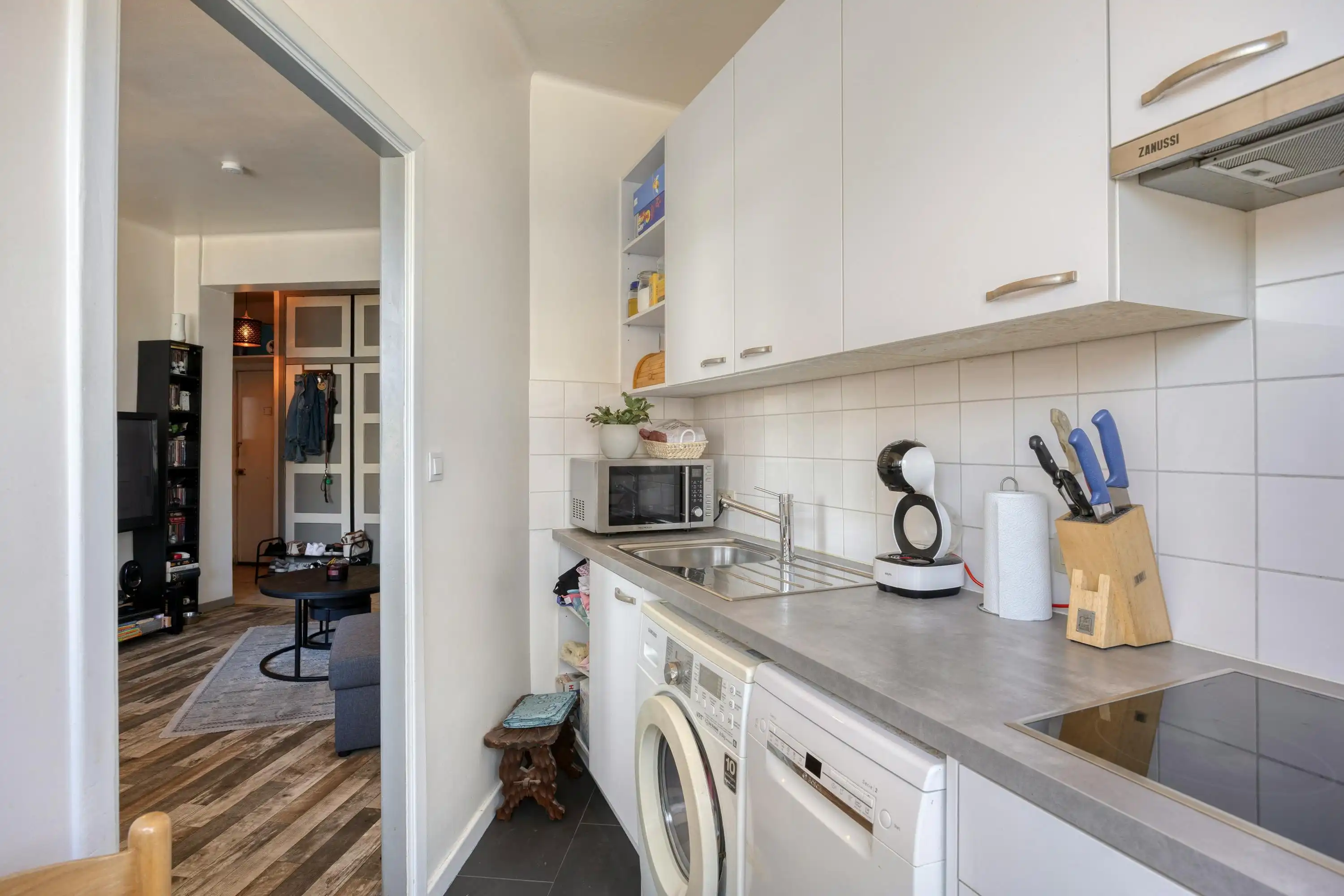 Instapklaar eenslaapkamer appartement te koop in Antwerpen foto 6