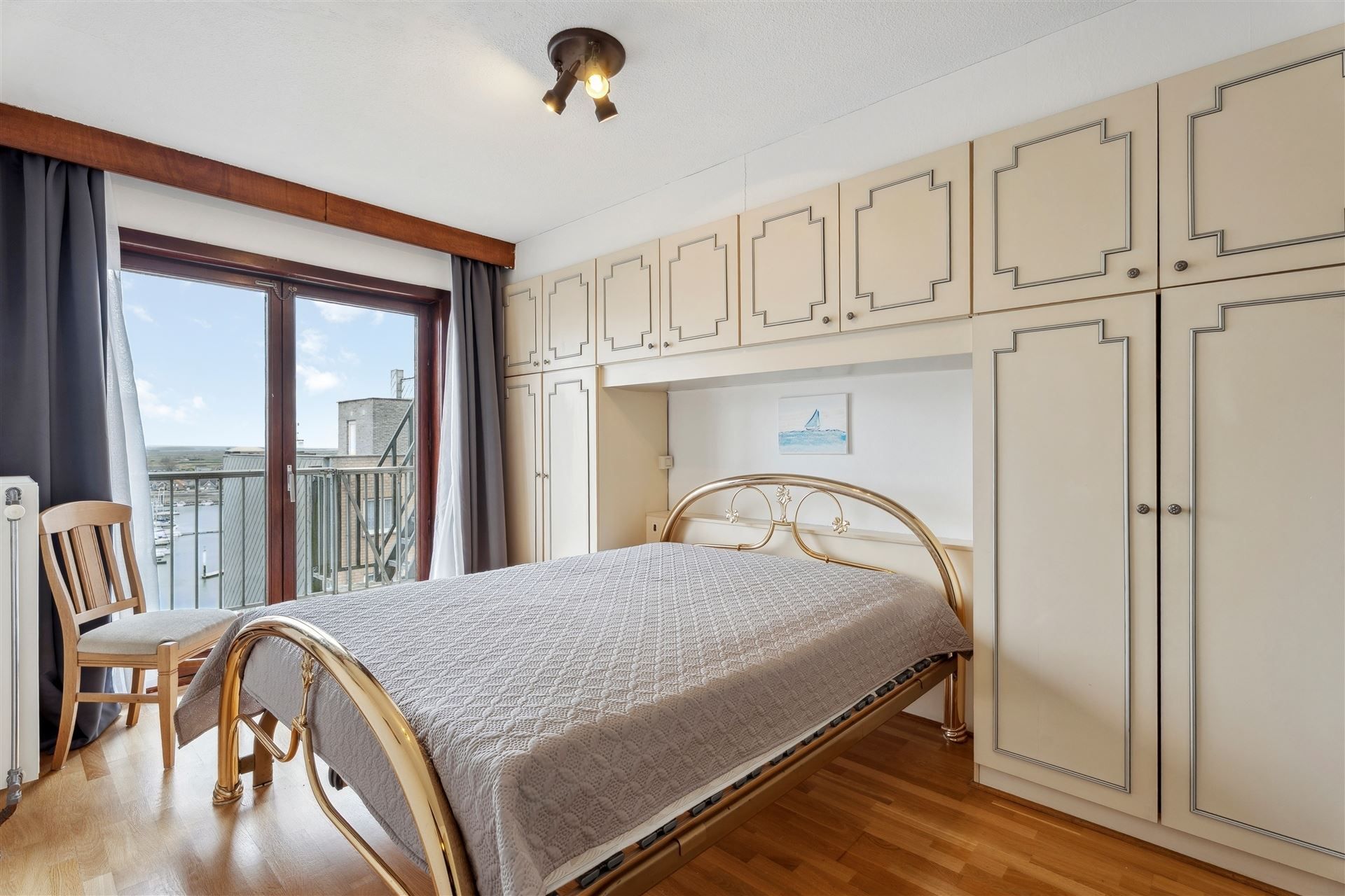 3 SLAAPKAMERS / ZEEZICHT foto 14