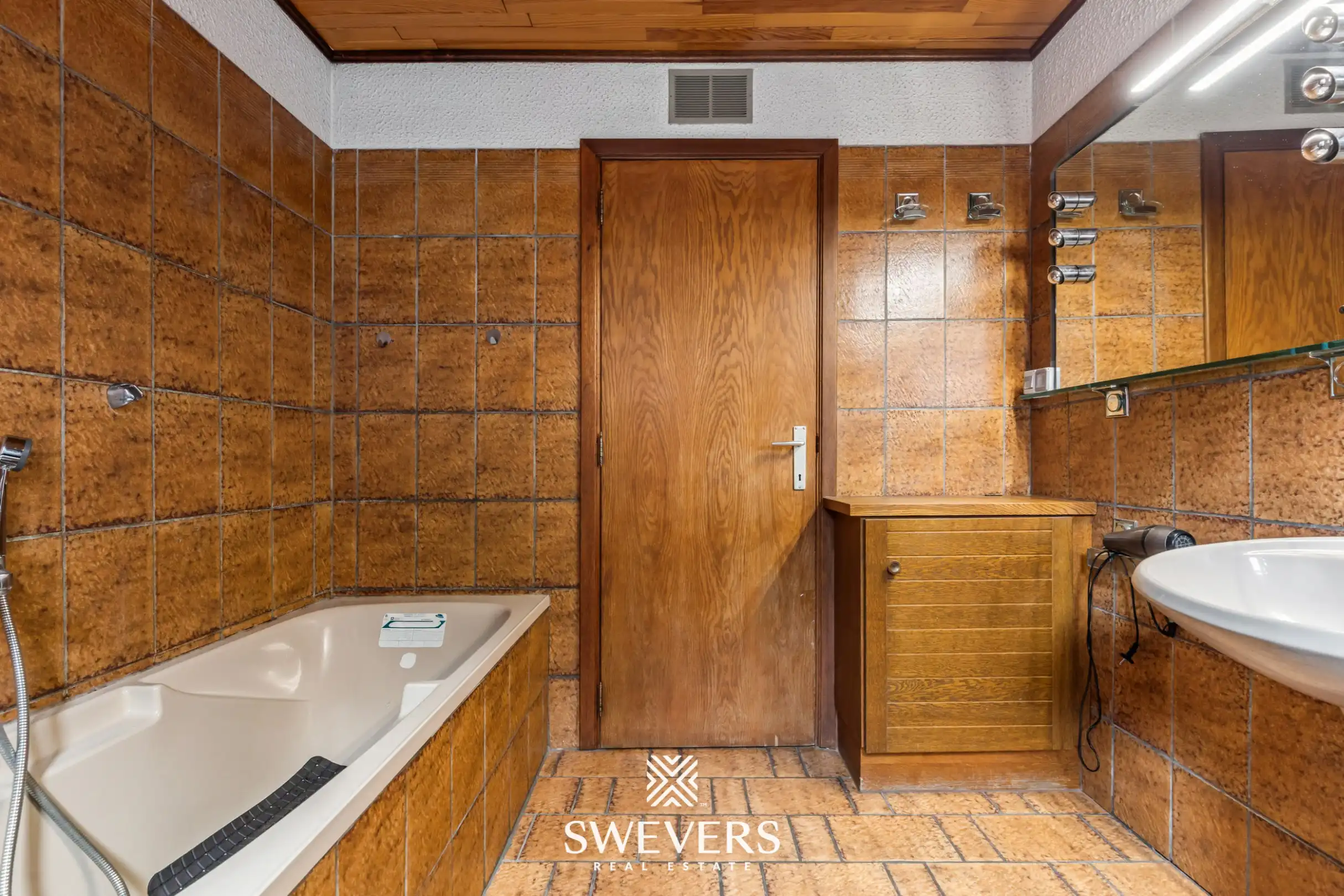 Architectenwoning met 3 slaapkamers en een gezellige indeling te Koersel  foto 15