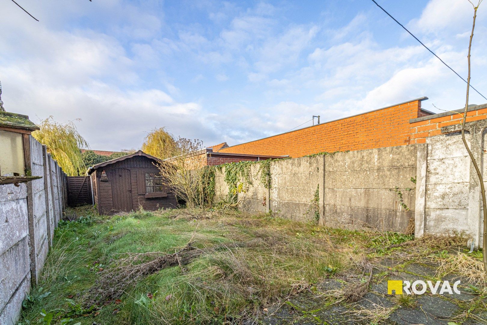 Te renoveren rijwoning met 3 slaapkamers, garage en uitweg foto 20