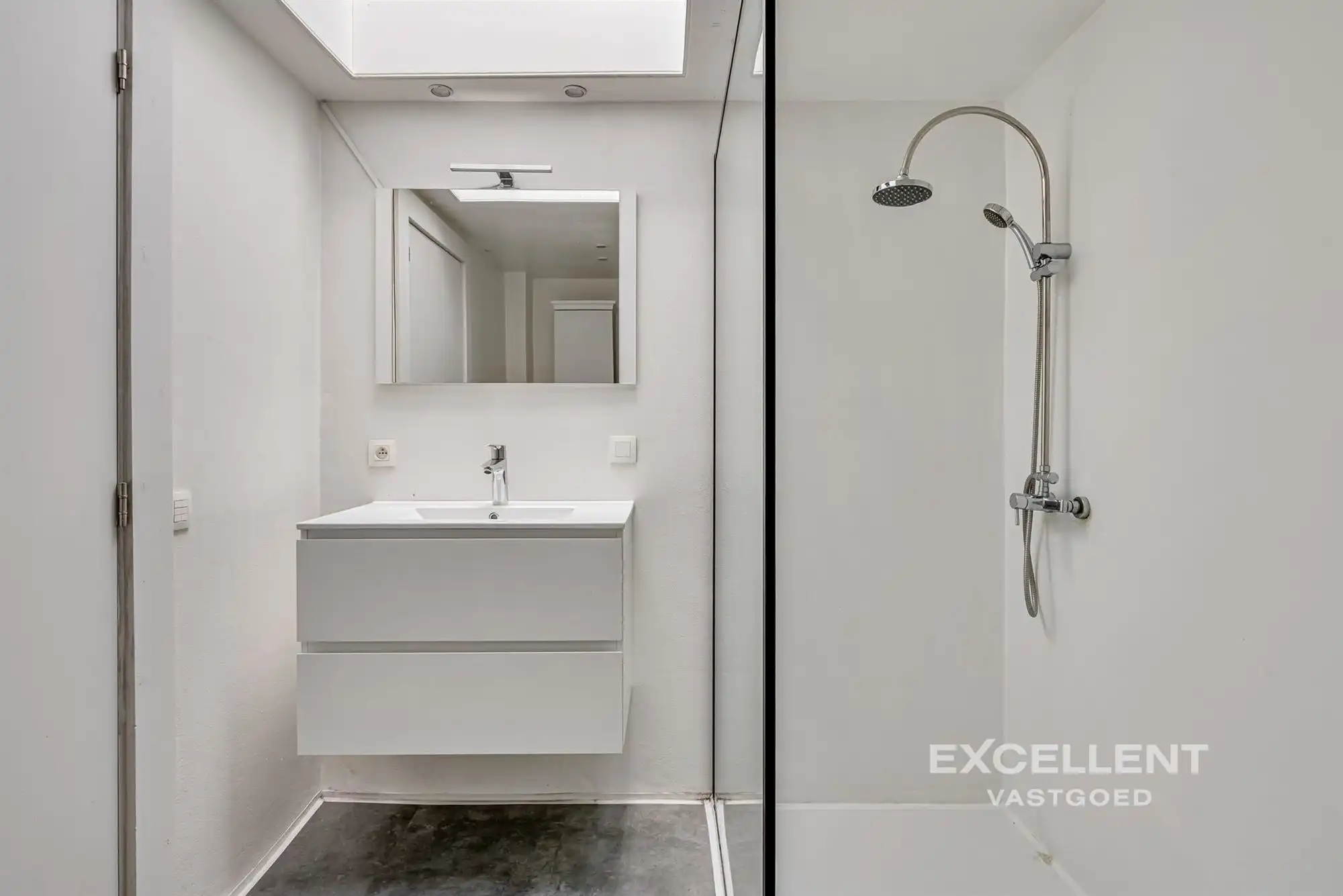 Opbrengsteigendom met 2 verhuurbare appartementen foto 8
