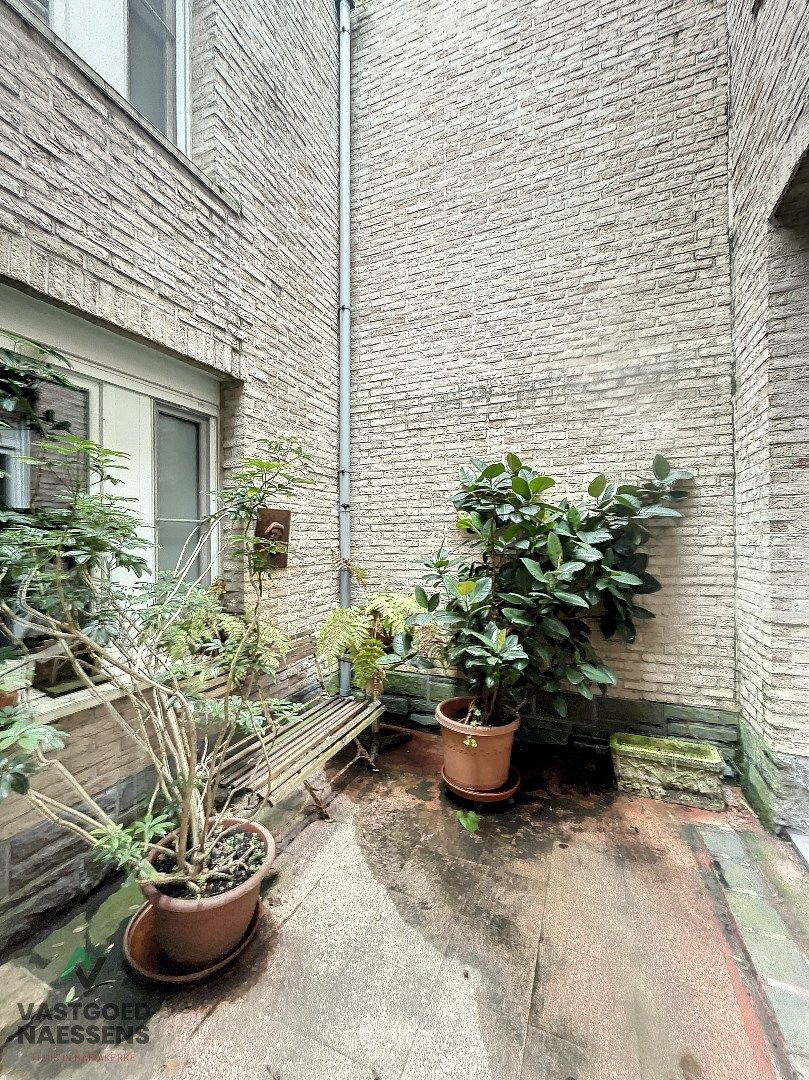 Te renoveren rijwoning op centrale ligging  foto 11