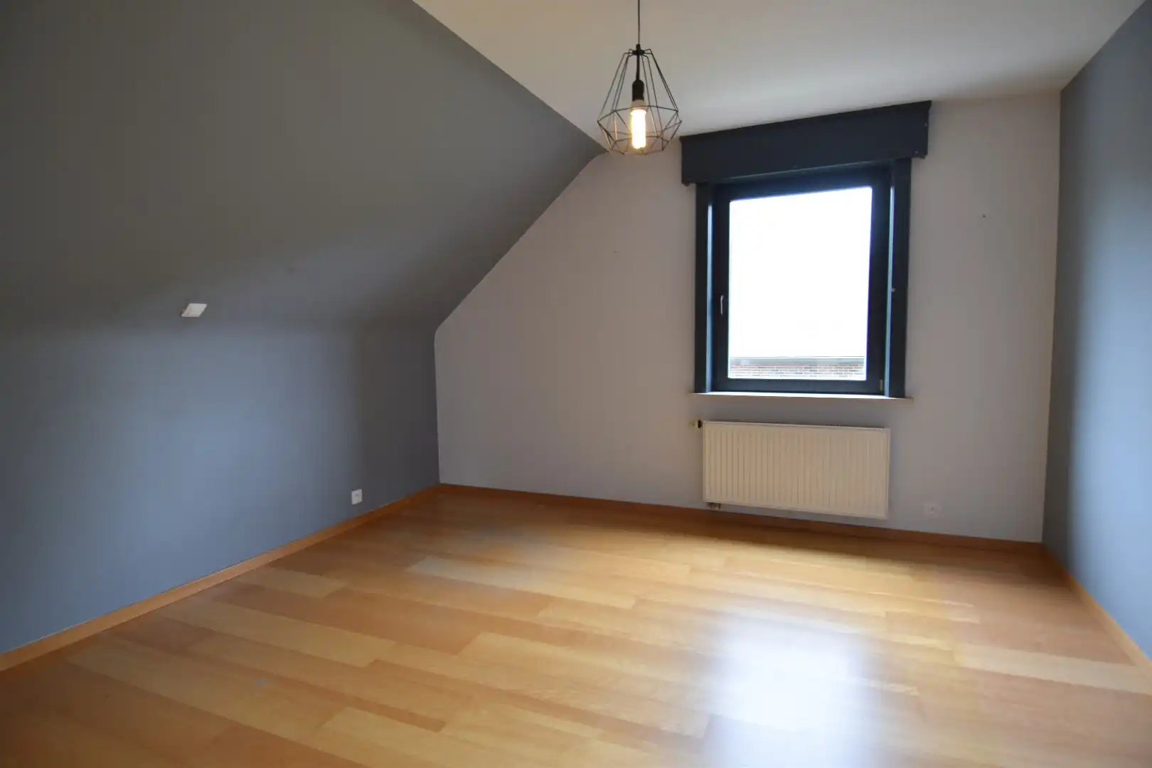 Ruime woning met 4 slaapkamers, tuin en garage in Bellegem foto 15