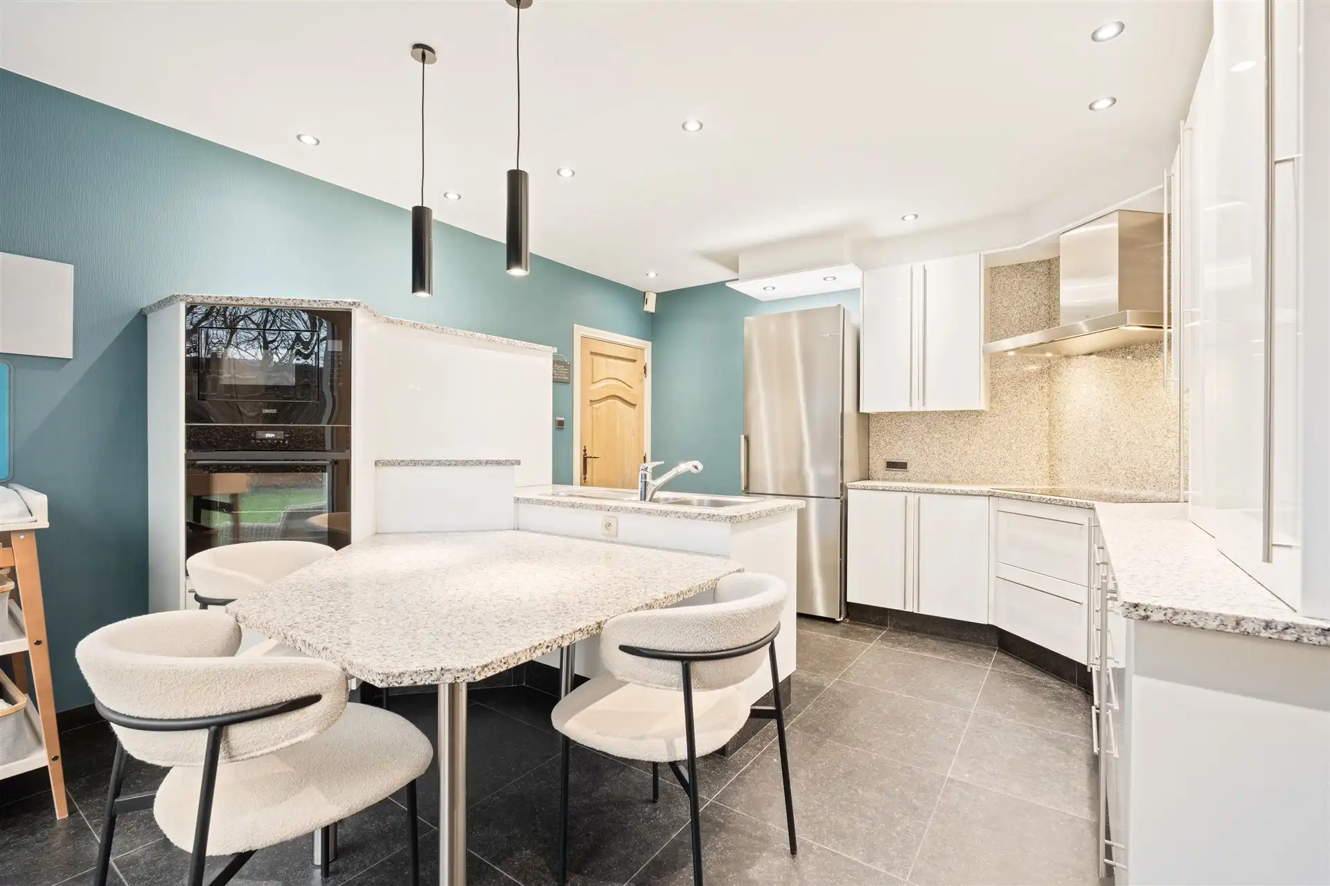 Ruime, stijlvolle gezinswoning met tuin in Kalken / Laarne foto 6