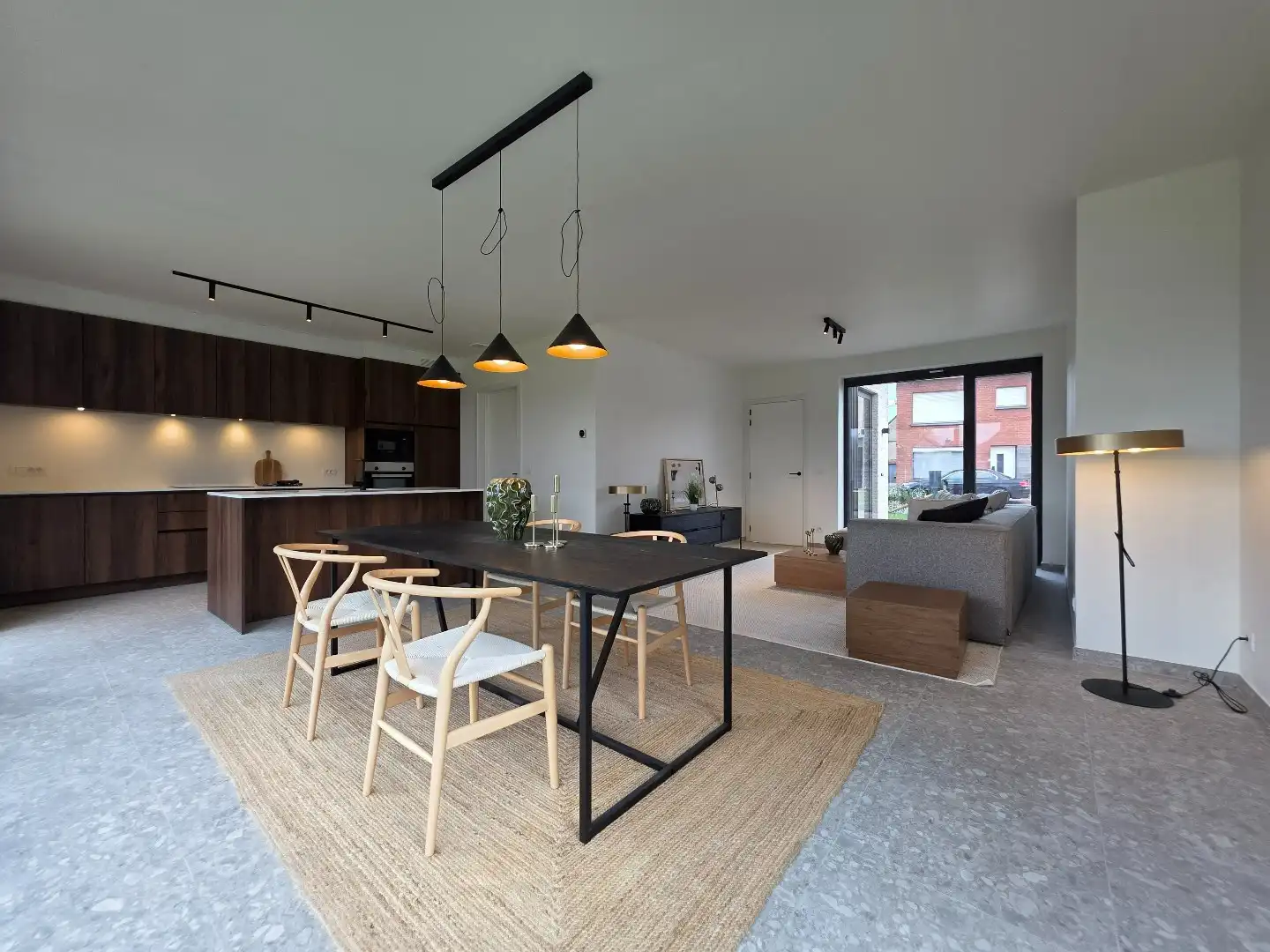 Nieuwbouwwoning E-peil 5 met grote tuin, gelegen in het woonproject Lijstergalm in Kuurne. foto {{pictureIndex}}