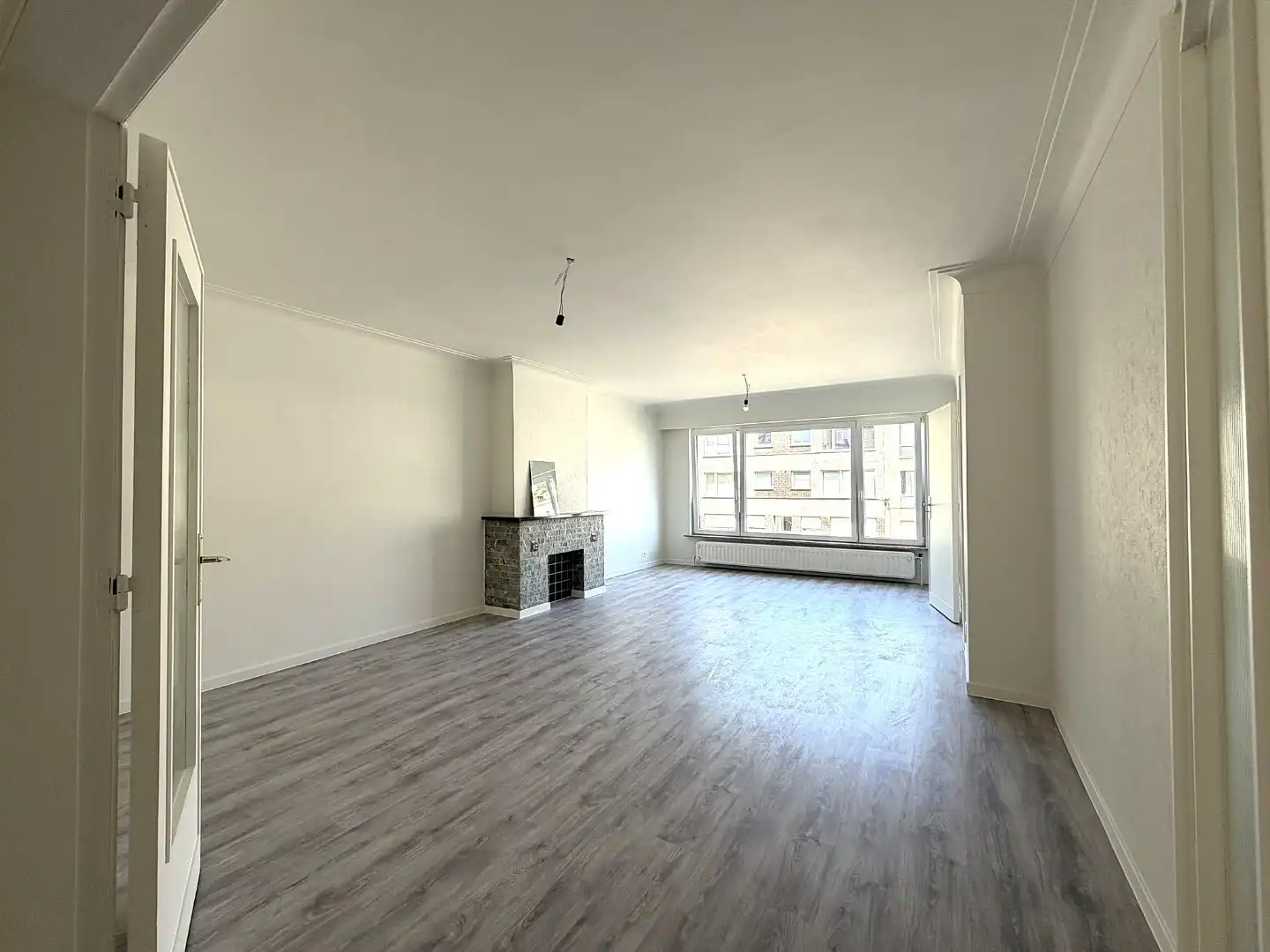 Mooi appartement met 2 slaapkamers en terras op een gegeerde ligging! foto 5