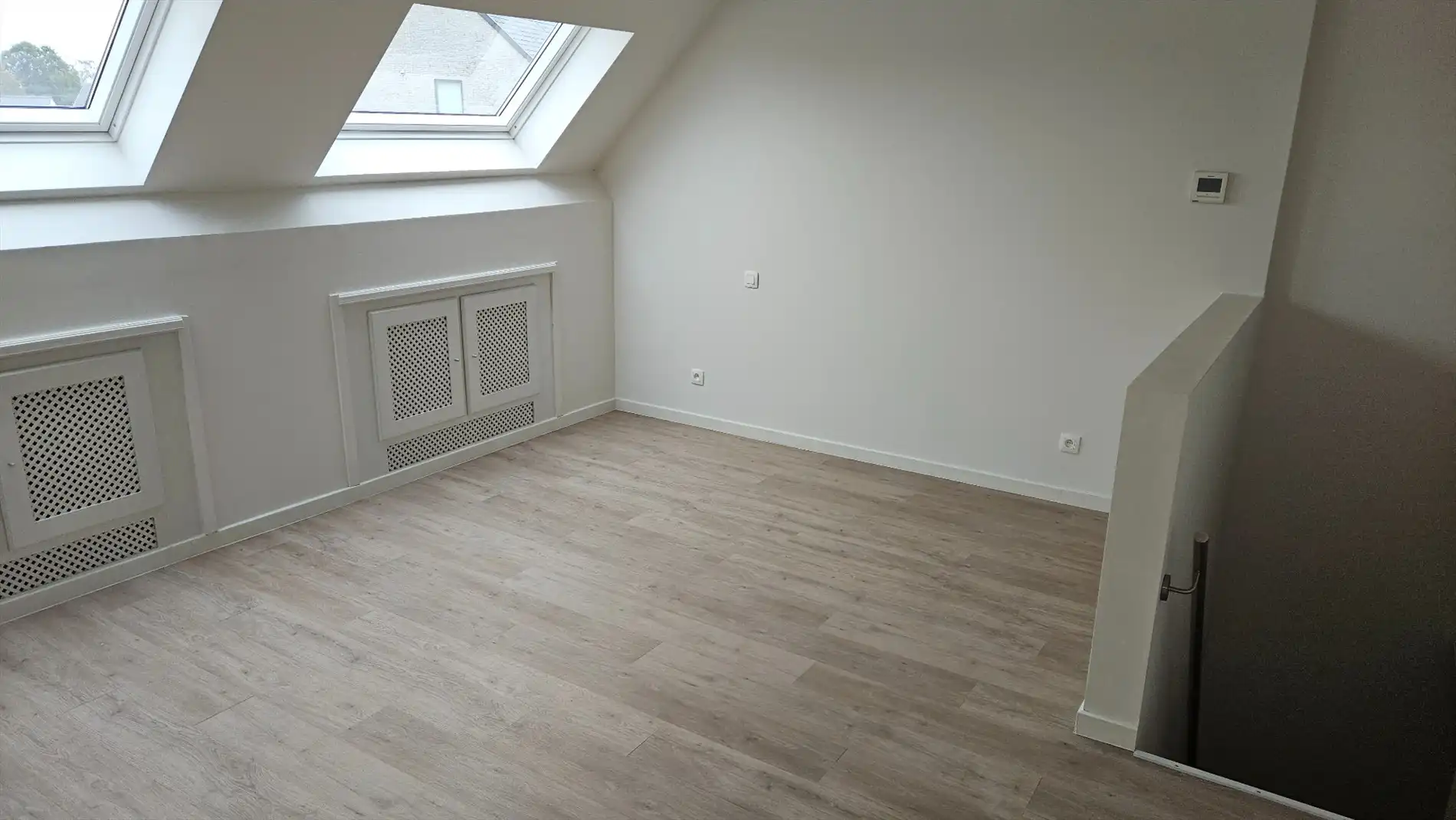 Gerenoveerde woning met 3 slk en terras foto 18