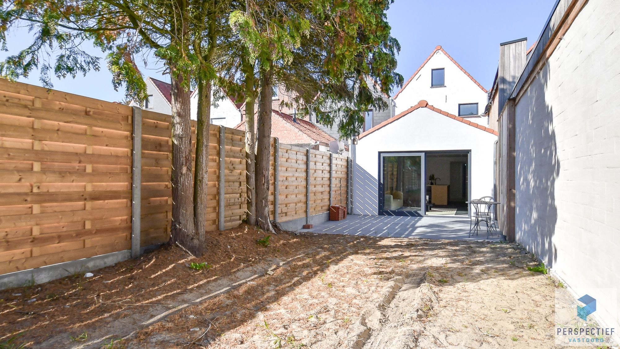 Stijlvol gerenoveerde woning met tuin op toplocatie foto 21