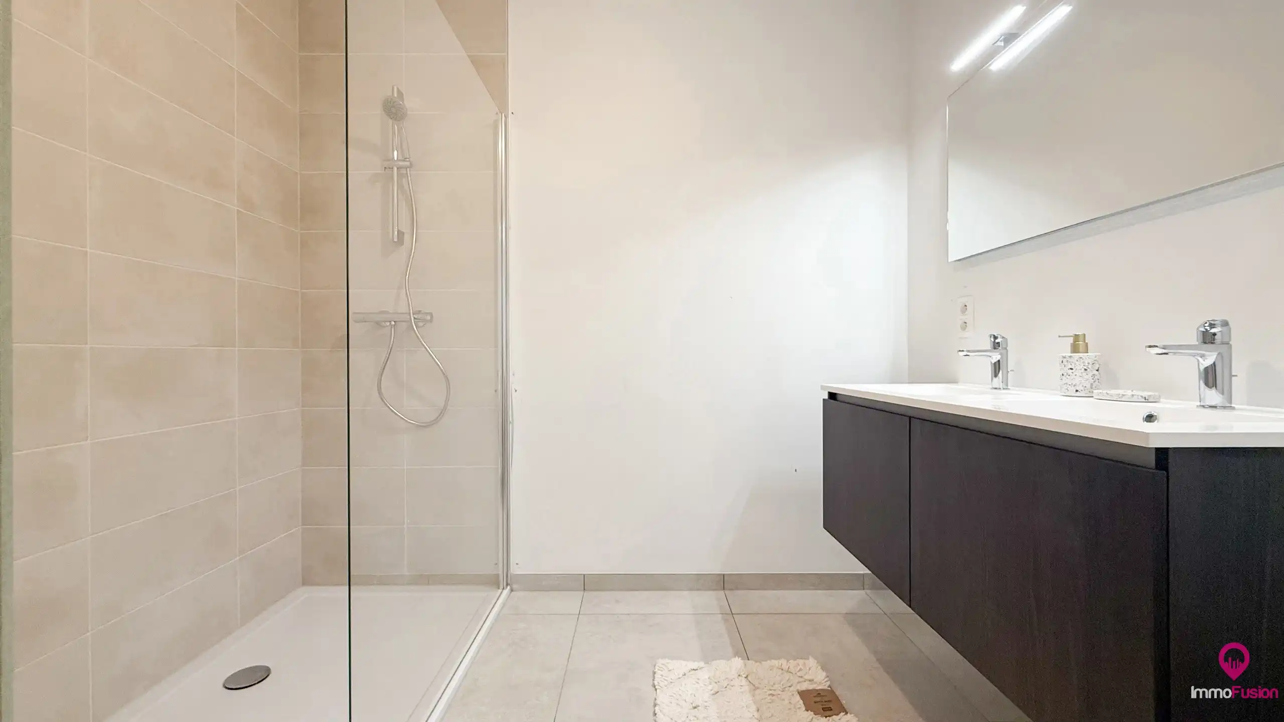 Hoogwaardige appartementen vlakbij het centrum aan 6% BTW! foto 23