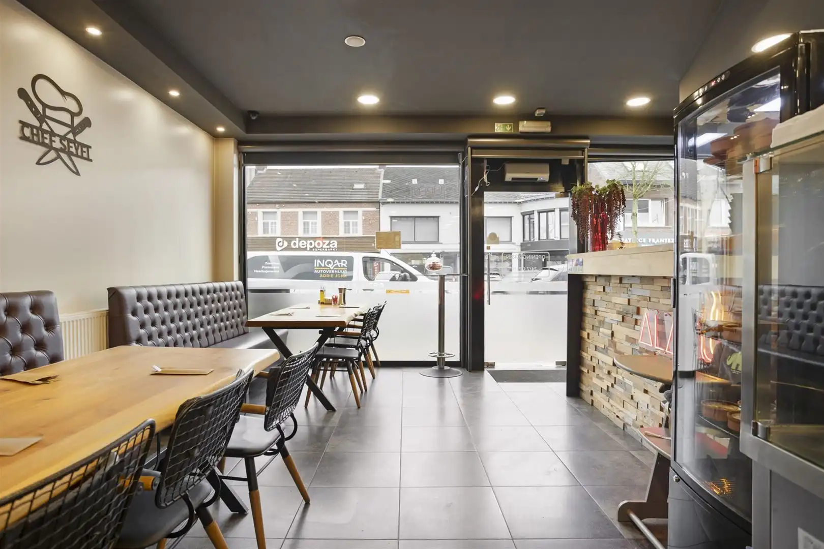 TE KOOP: Opbrengsteigendom in het centrum van Heusden-Zolder! foto 5