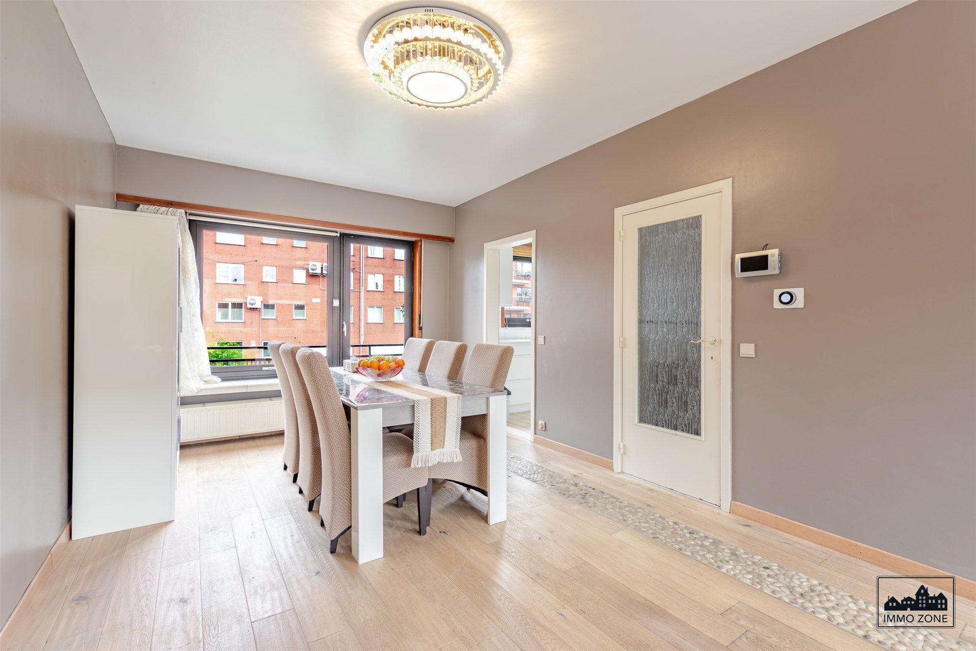 bel-etage op perfecte locatie. foto 9