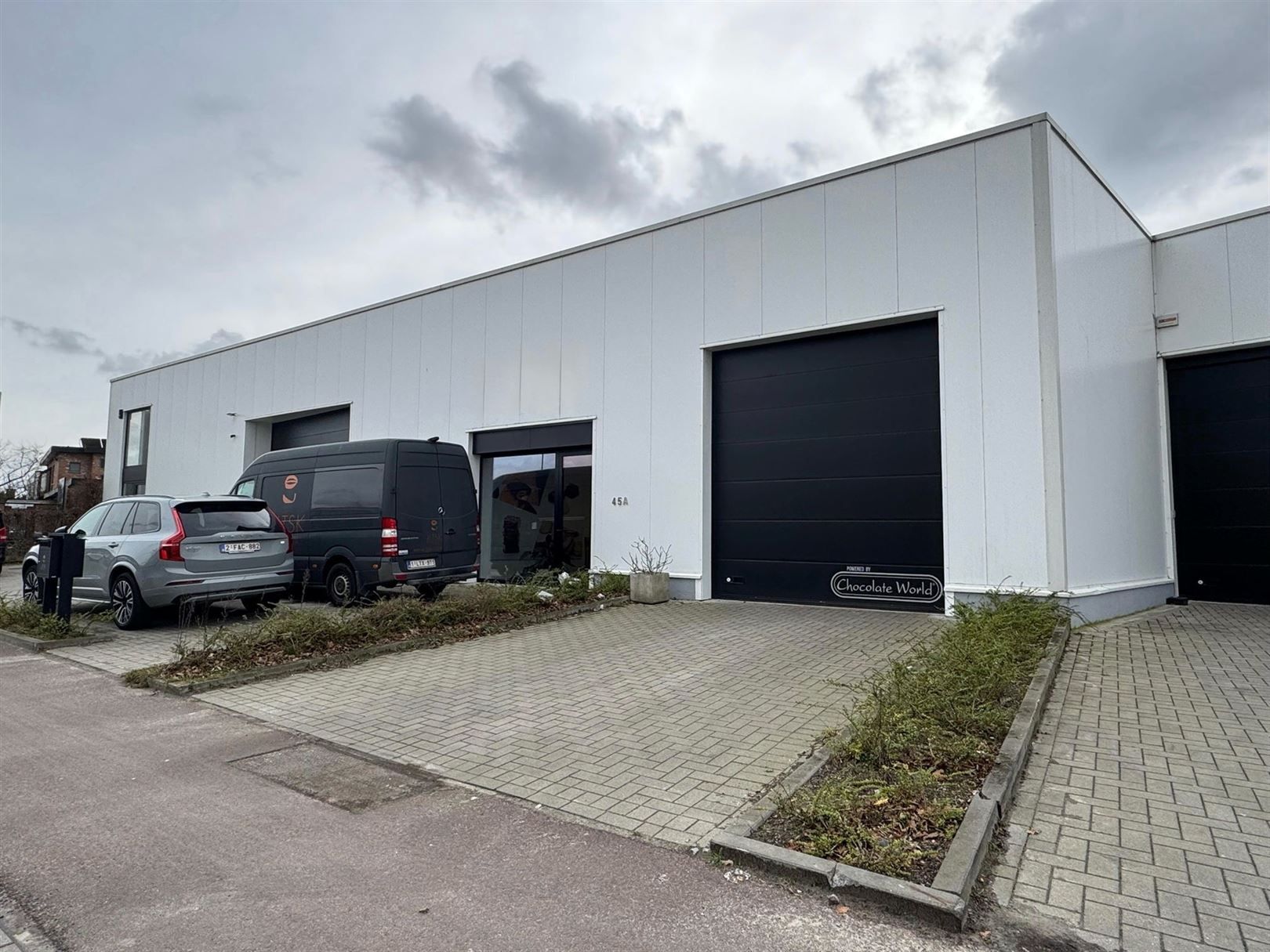 Polyvalent bedrijfspand op top locatie foto {{pictureIndex}}