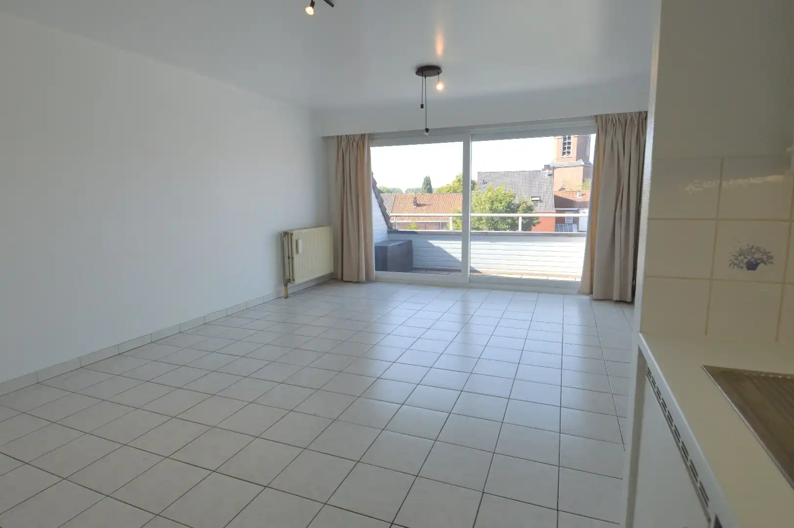 Gezellig dakappartement met terras in Gullegem foto 2