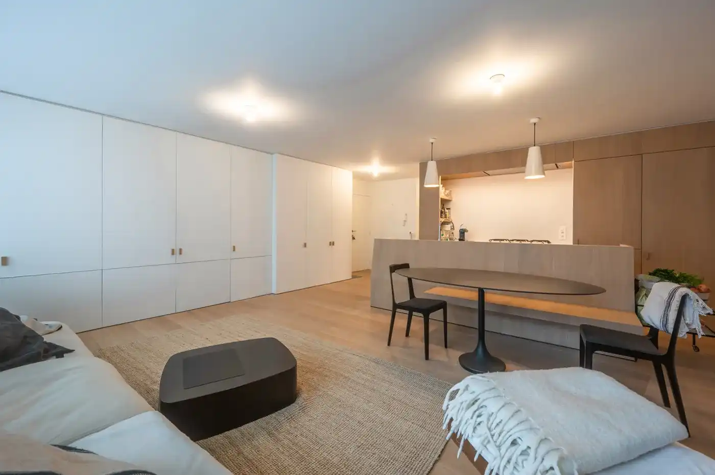 Lichtrijk twee slaapkamer appartement met zijdelings zeezicht in het Zoute foto 2