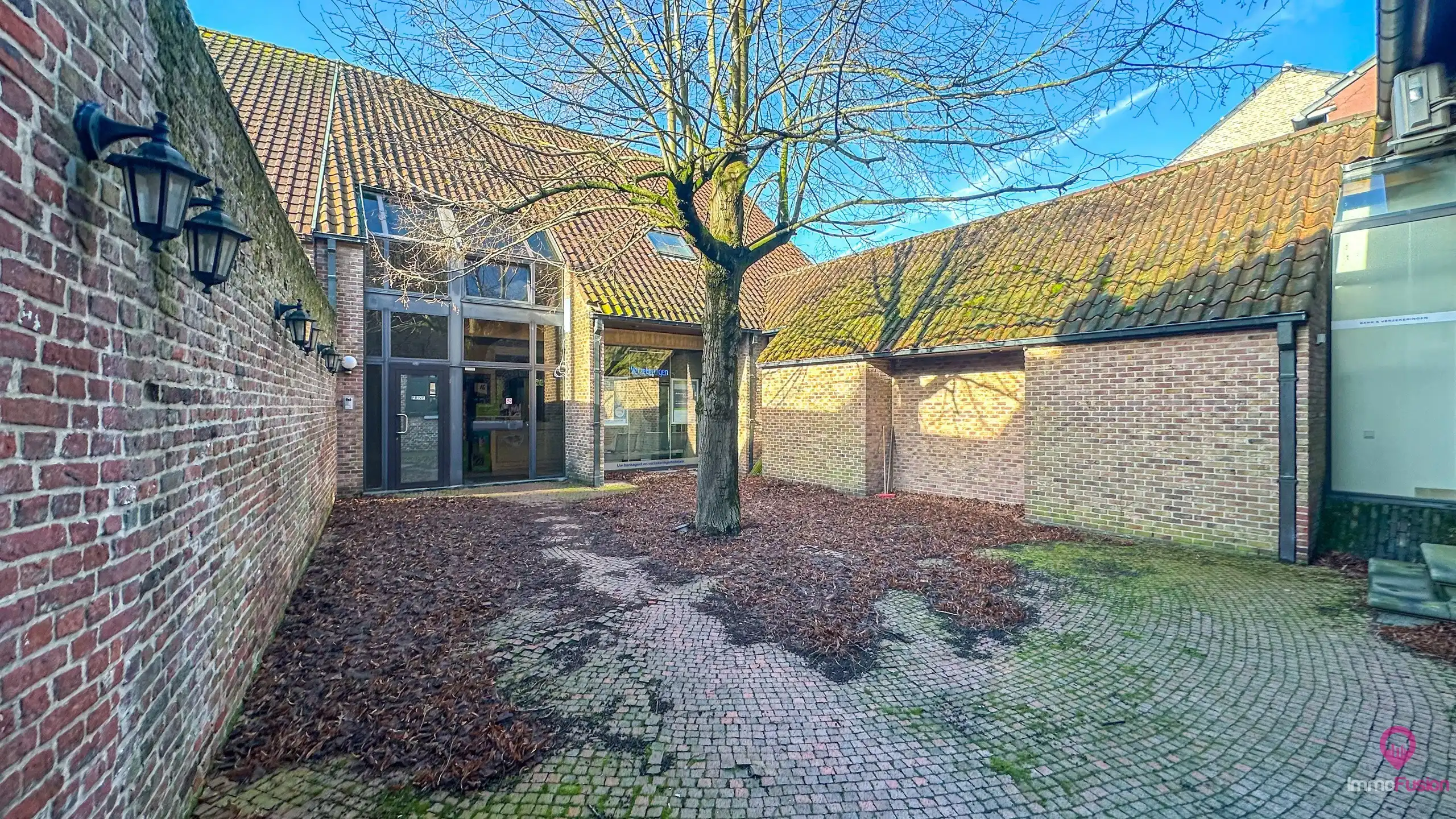 Historisch karakterpand van 380m² met kelder en binnentuin! foto 43