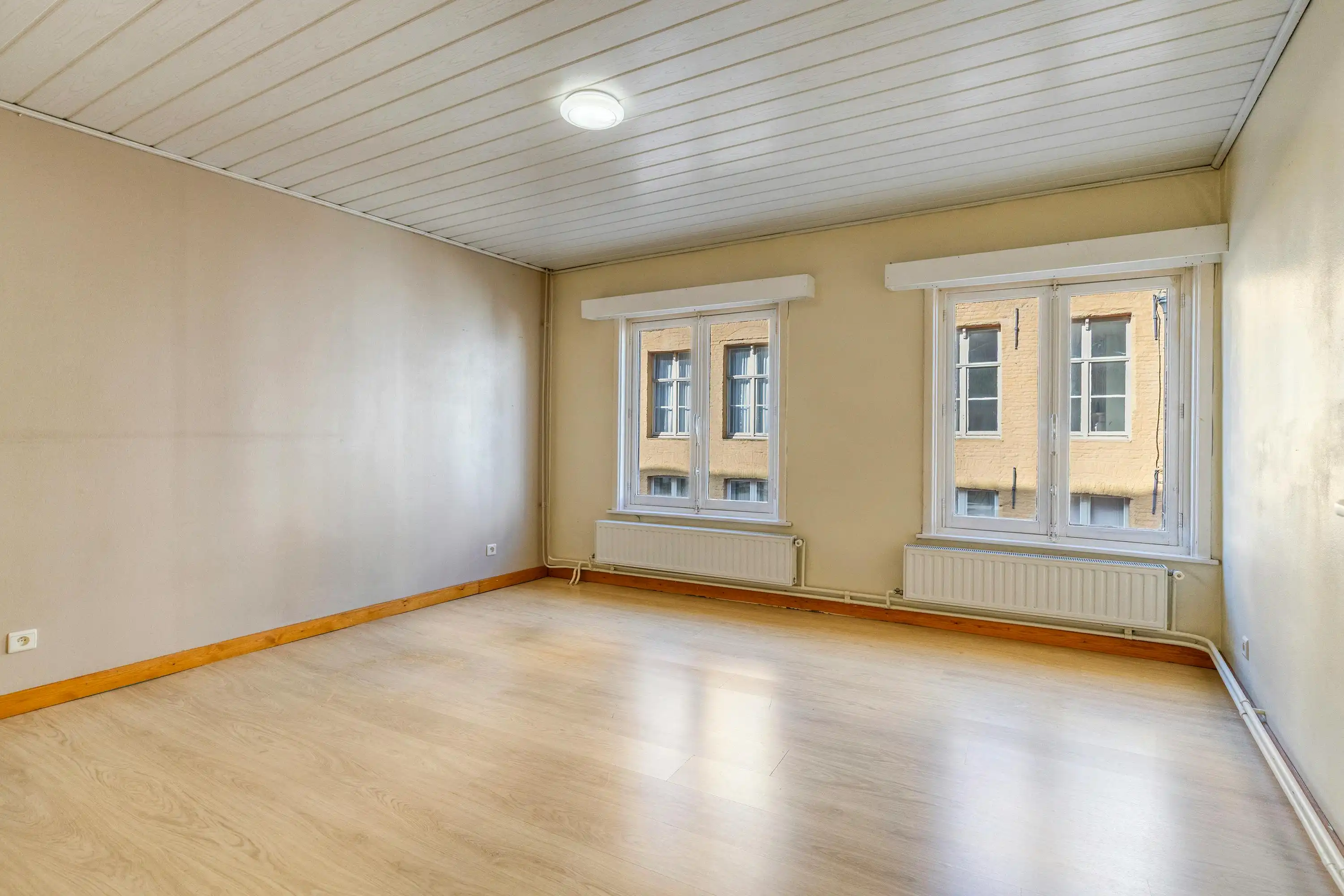 Charmant huis te koop met drie slaapkamers in centrum Brugge foto 10