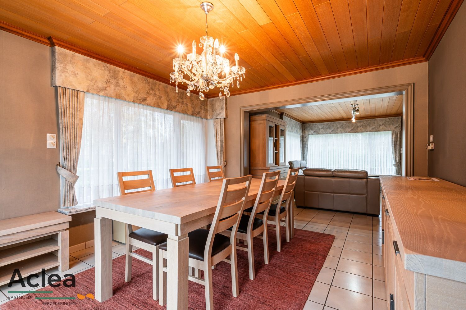 Karaktervolle vrijstaande woning op een goede locatie in Kaprijke foto 12