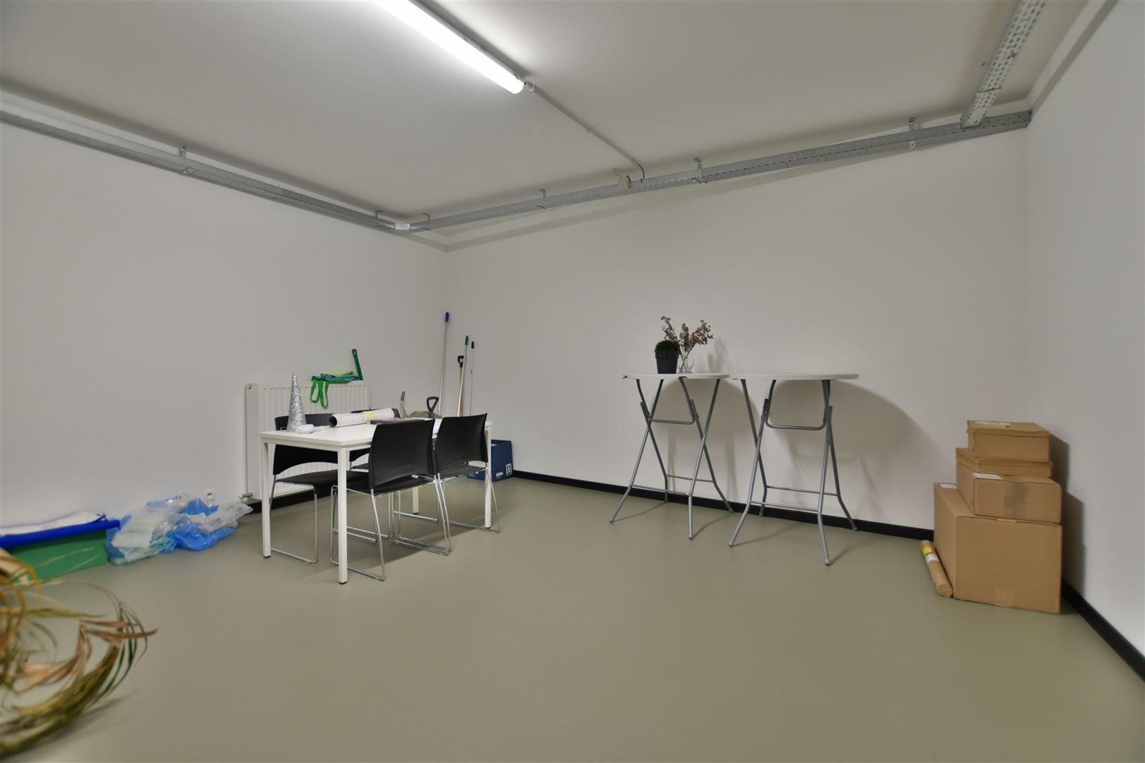 Trendy winkelpand / kantoorruimte (ca. 133m²)  in het centrum van Zele foto 13