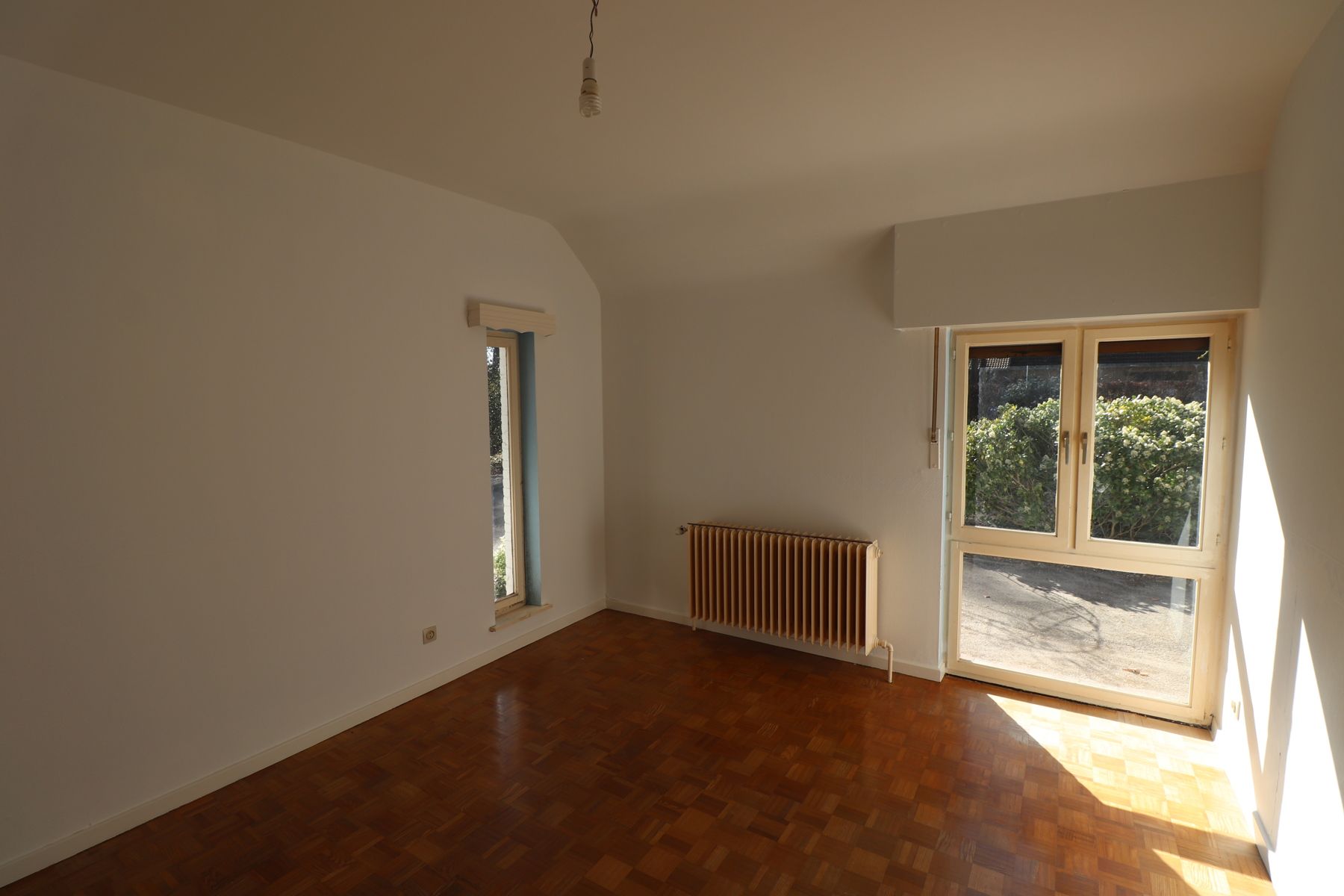 Charmante villa met 5 slaapkamers op een perceel van 1.785m² - Gelegen in een rustige en kindvriendelijke verkaveling. foto 10